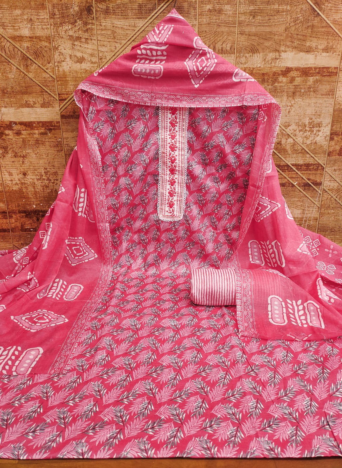 Color_Pink