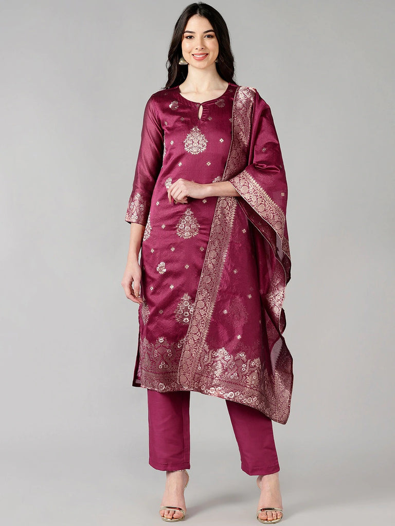 Color_Maroon
