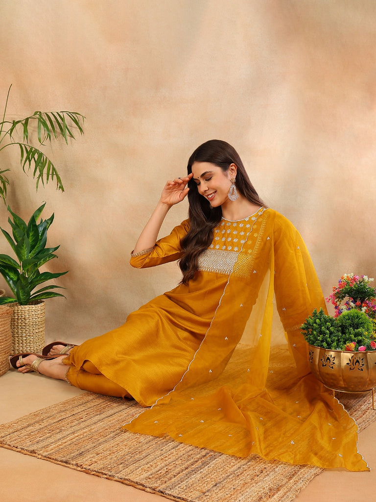 Women's Poly Silk Yoke Design Sequinned Kurta Pants With Dupatta