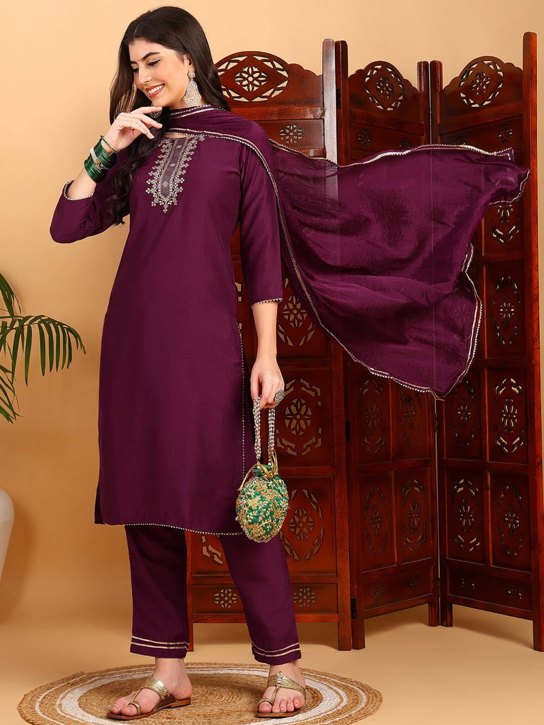 Women's Silk Blend Embroidered Kurta Pant With Dupatta - Ahika