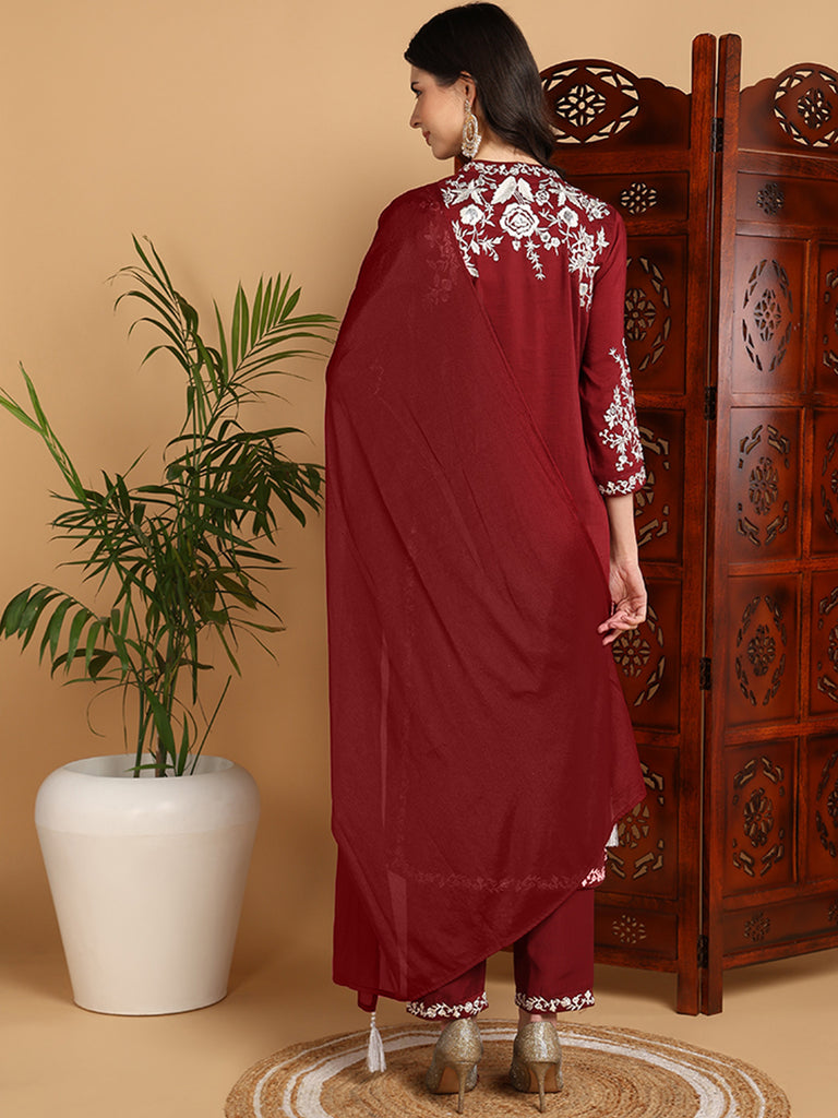 Color_Maroon