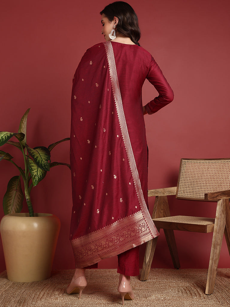 Color_Maroon