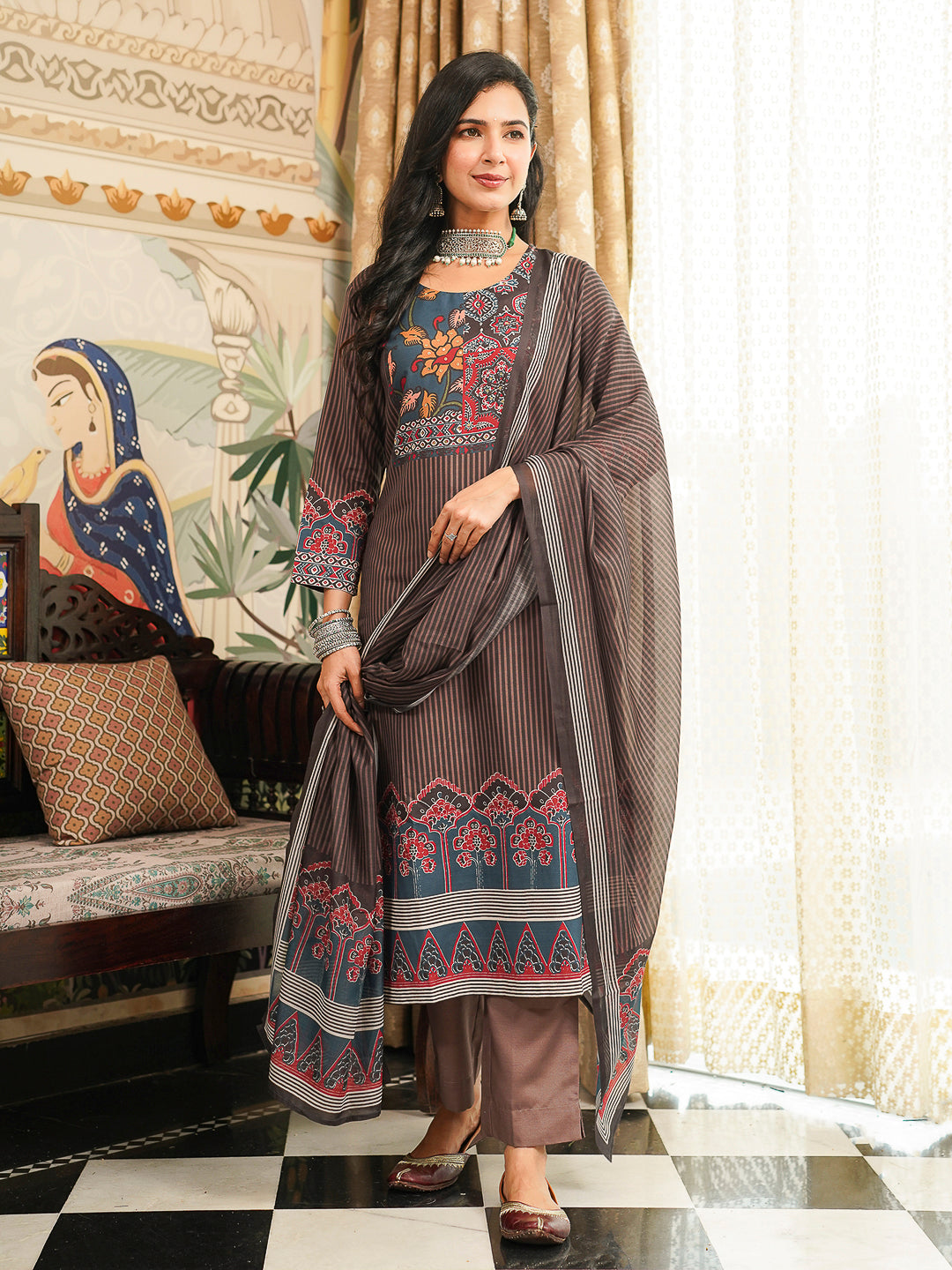 Color_Brown