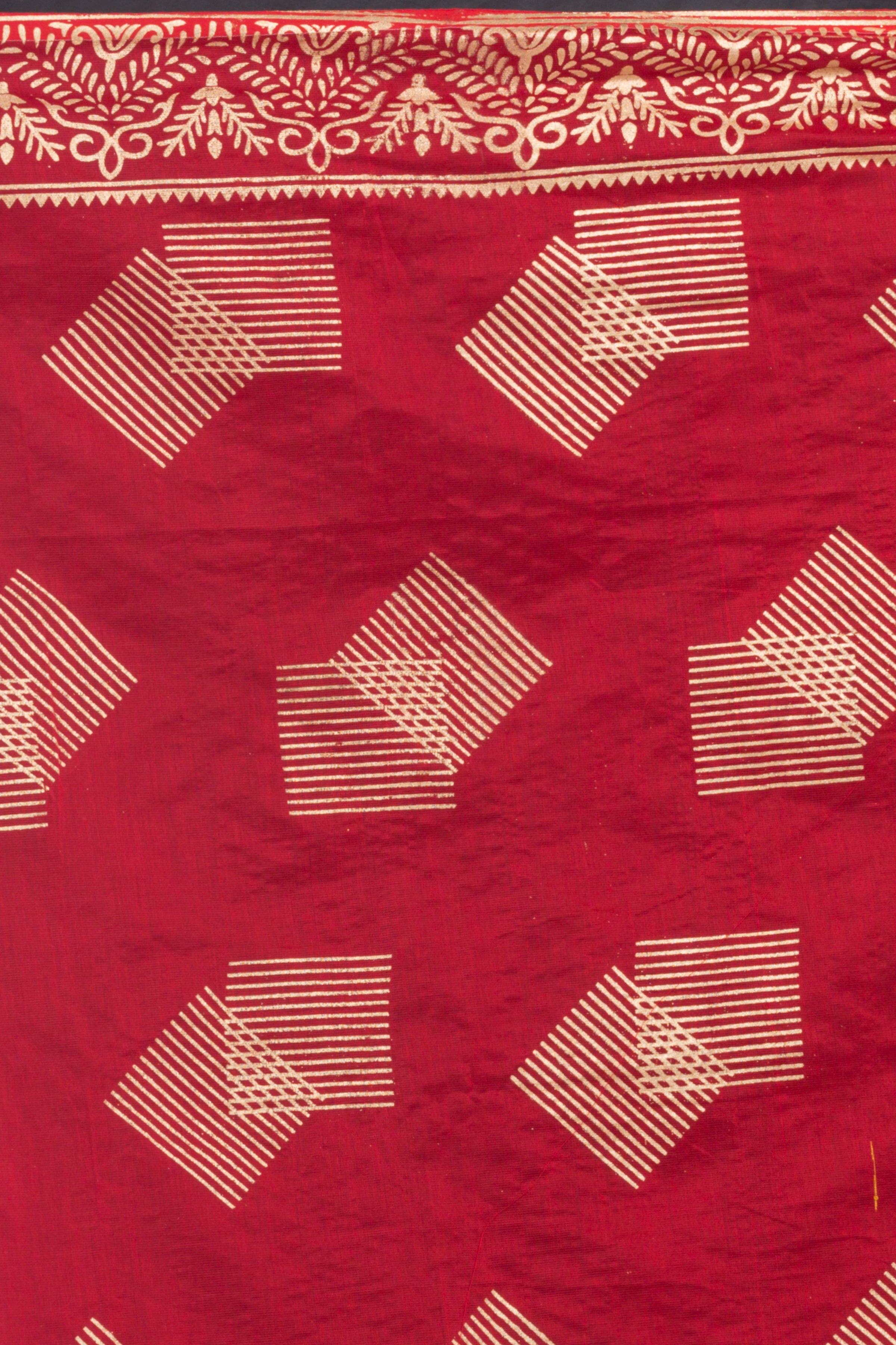 Women's Red Hand Woven Cotton Silk Printed Saree - Piyari Fashion
