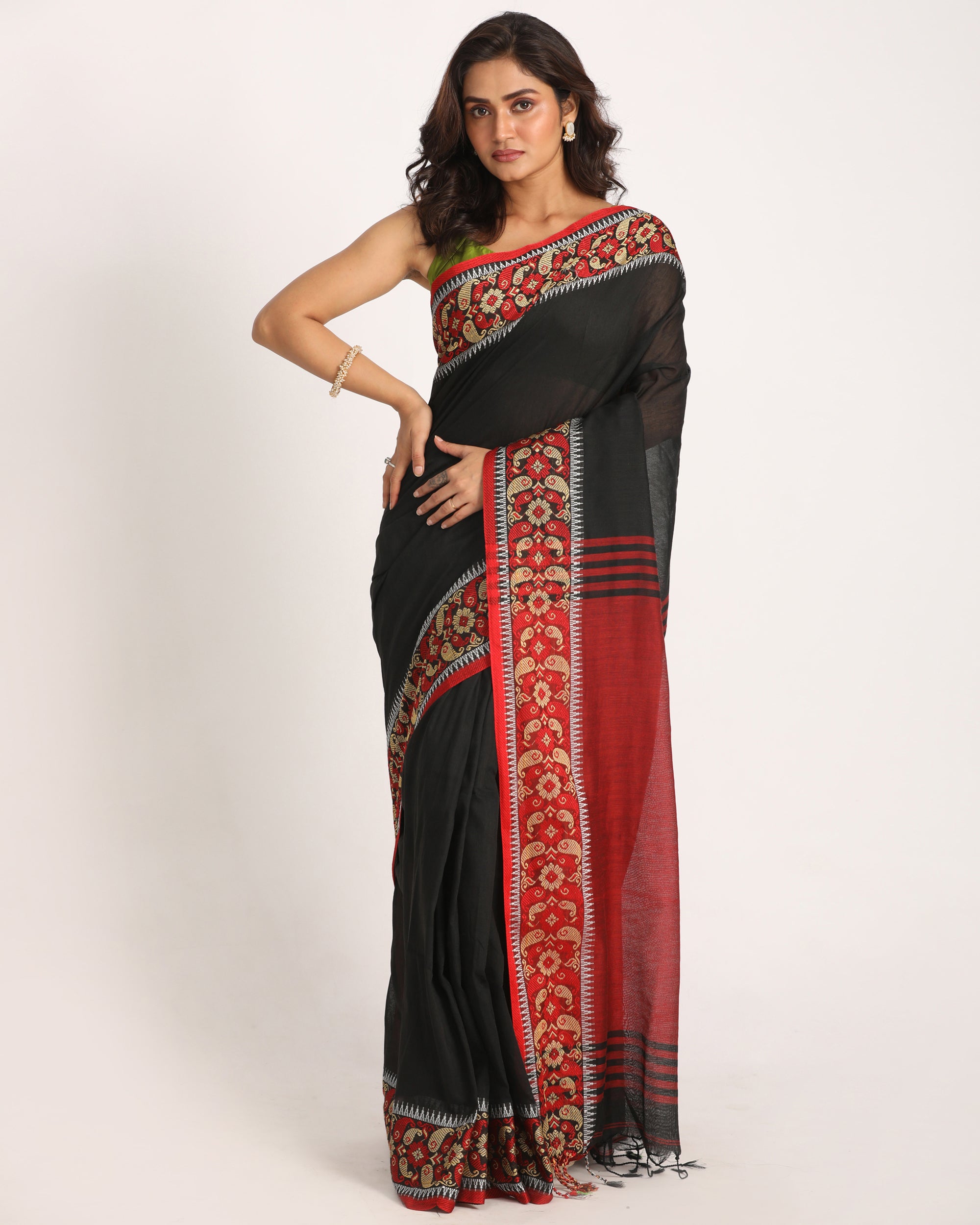 Women's Black Handloom Handspun Cotton Saree - Piyari Fashion