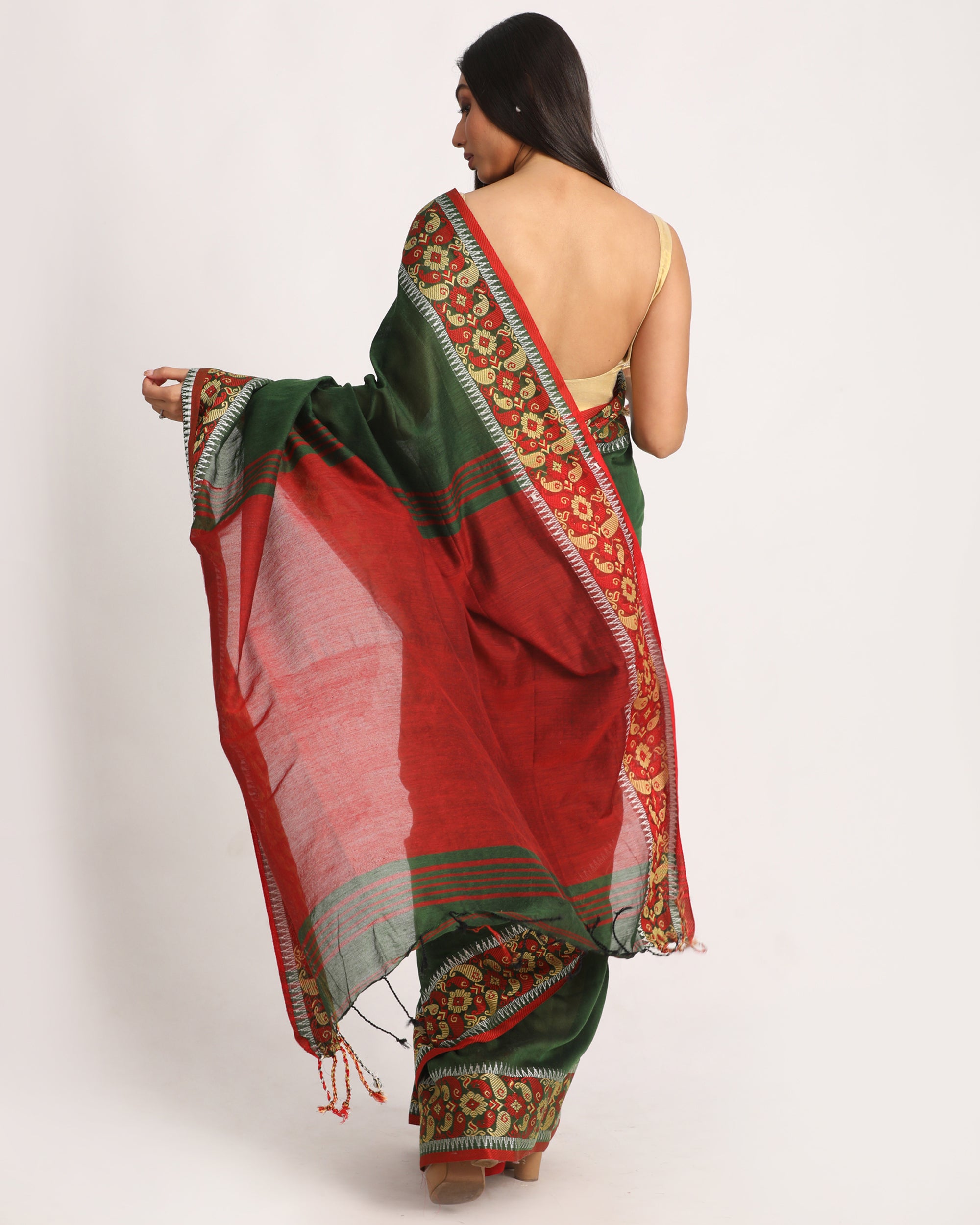 Women's Dark Green Handloom Handspun Cotton Saree - Piyari Fashion