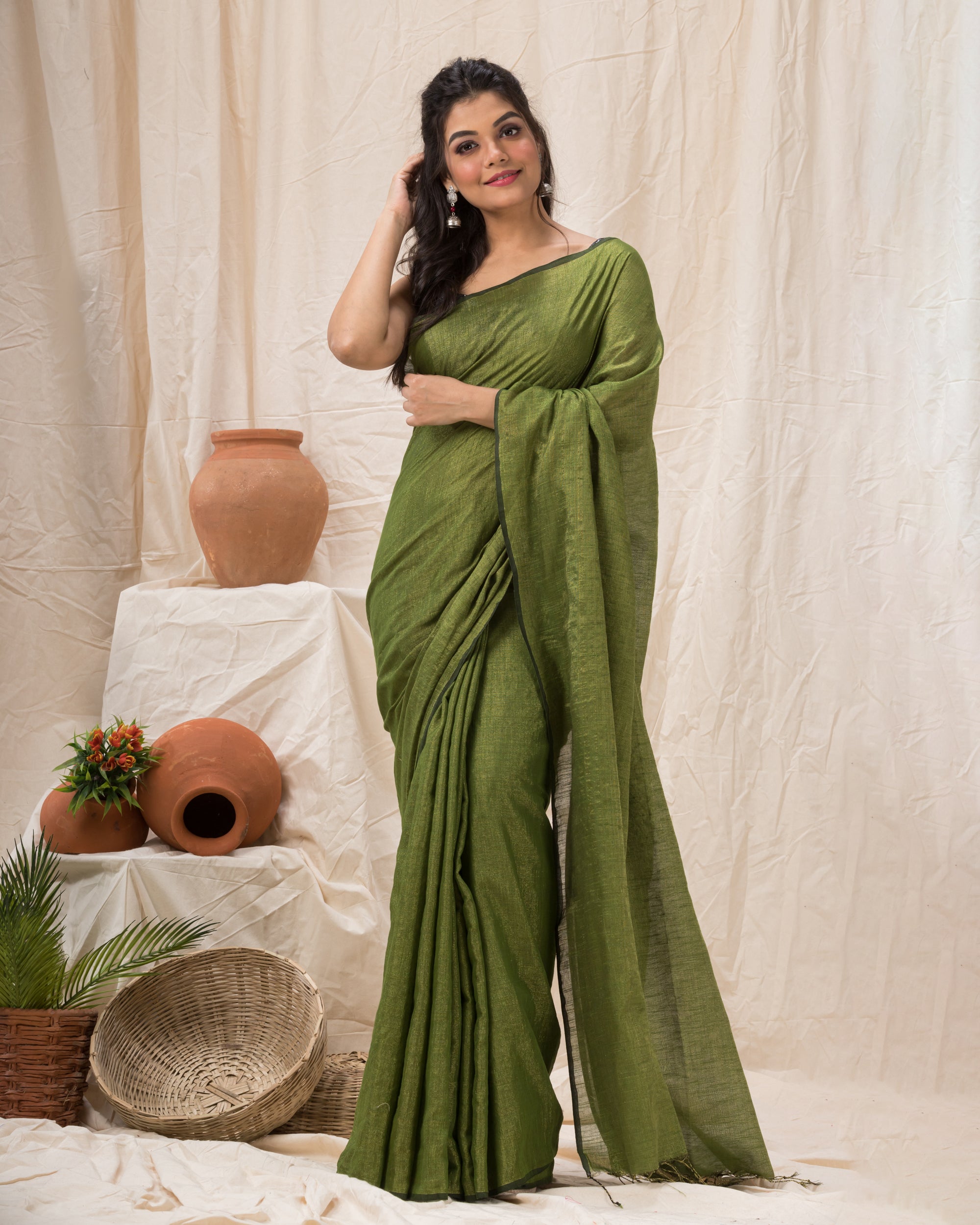 Women's Olive Green Hand Woven Cotton Blend Tissue Saree - Piyari Fashion