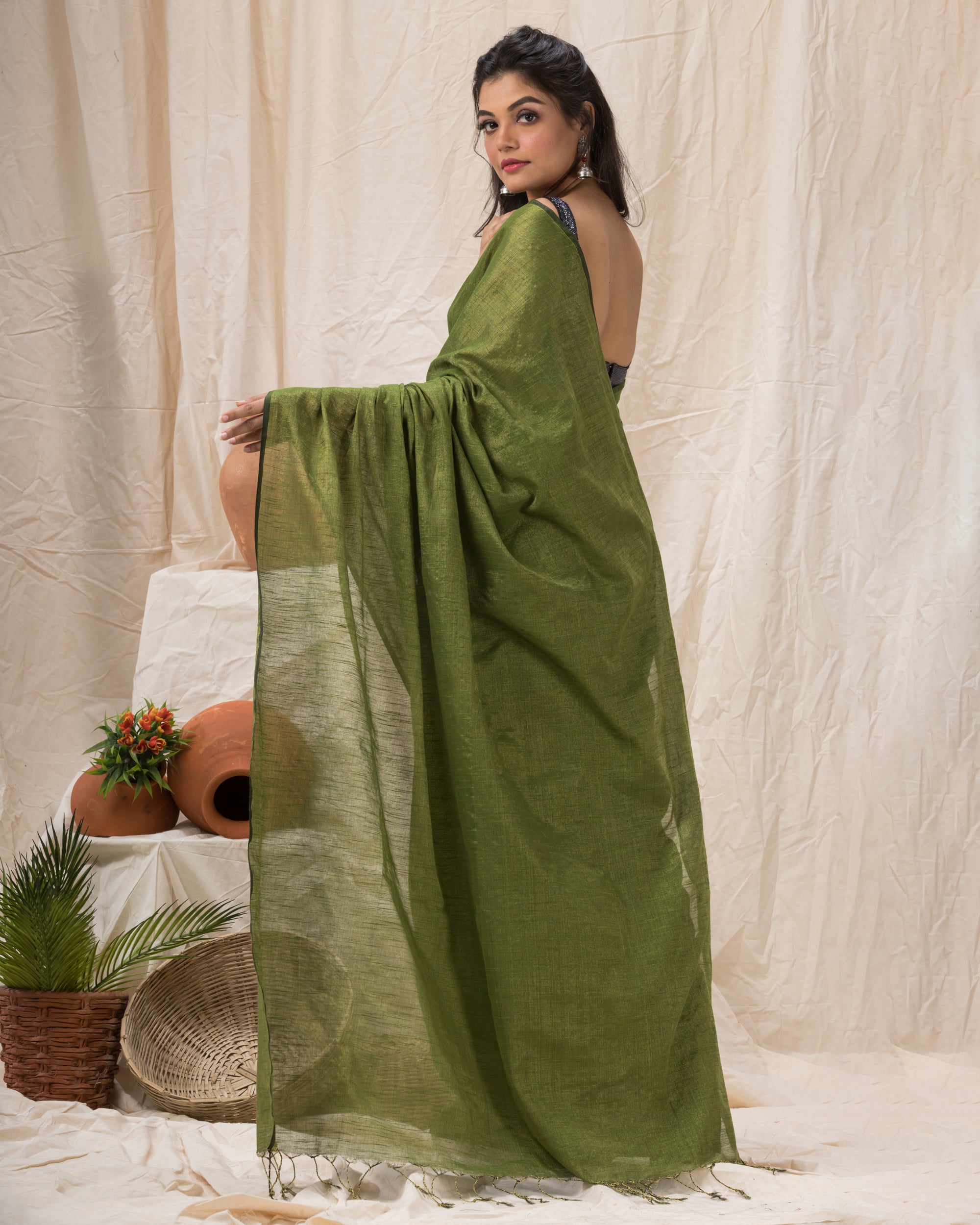 Women's Olive Green Hand Woven Cotton Blend Tissue Saree - Piyari Fashion