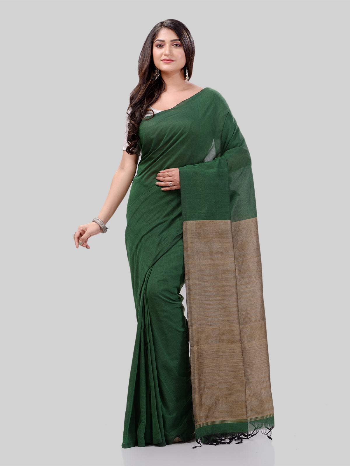 Women's Khadi Cotton Green Handloom Rupsagar Design Saree - Piyari Fashion