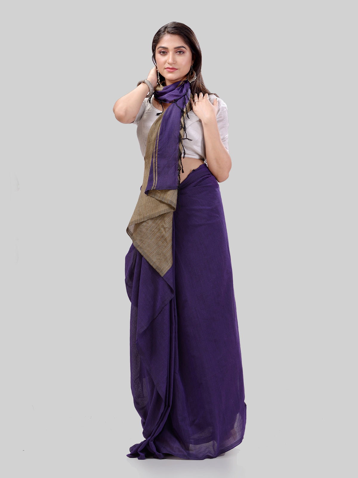 Women's Khadi Cotton Navy Blue Handloom Rupsagar Design Saree - Piyari Fashion