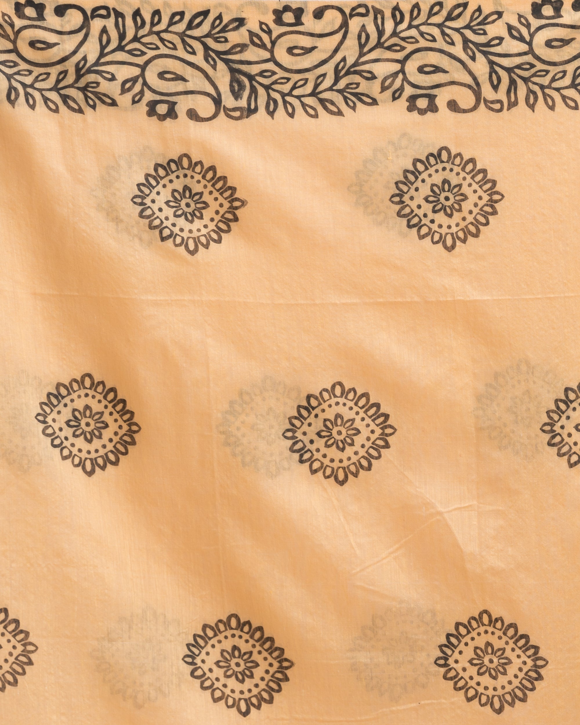 Women's Tan Cotton Blend Handloom Printed Saree - Piyari Fashion