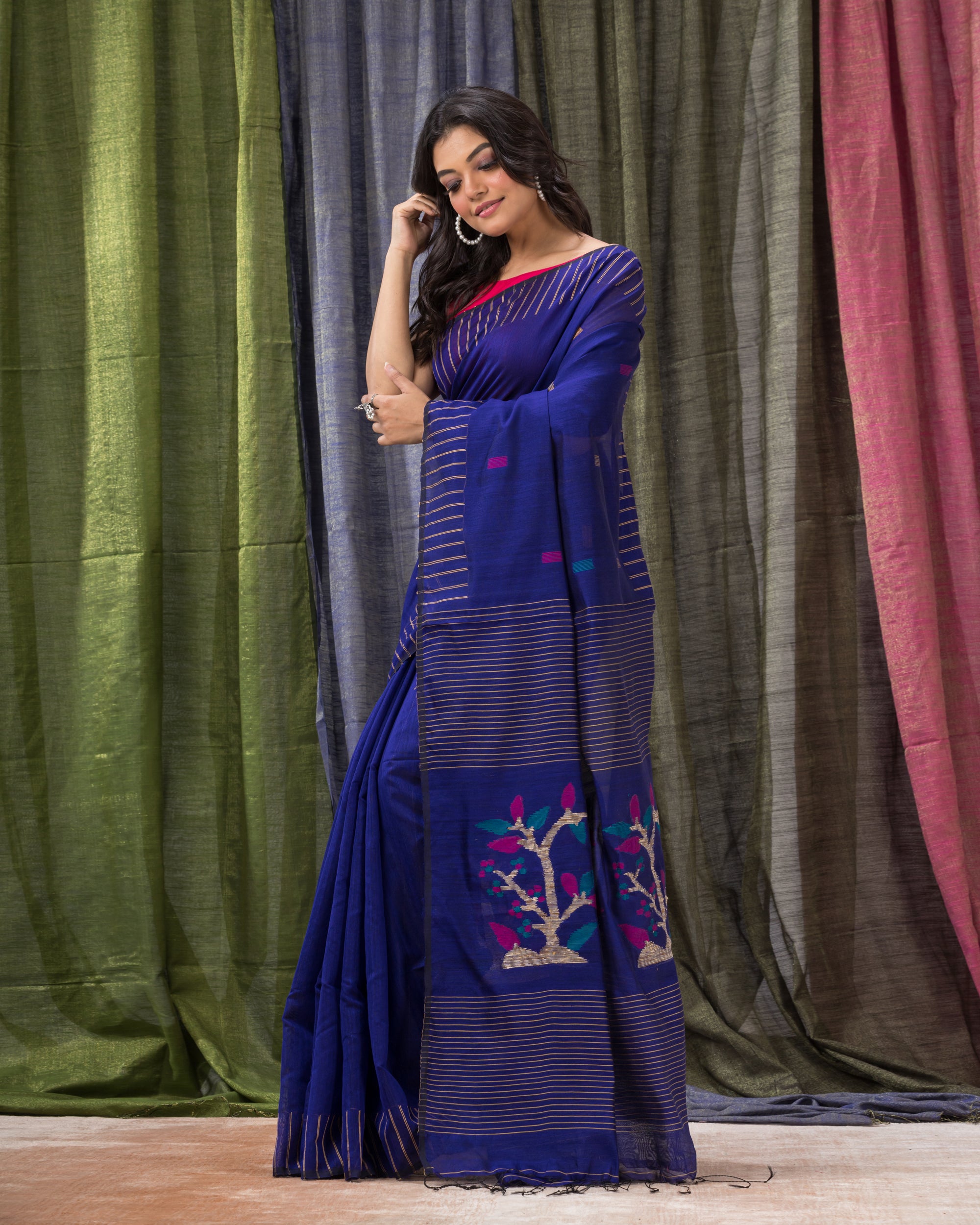 Women's Blue Cotton Blend Handloom Jamdani Saree - Piyari Fashion