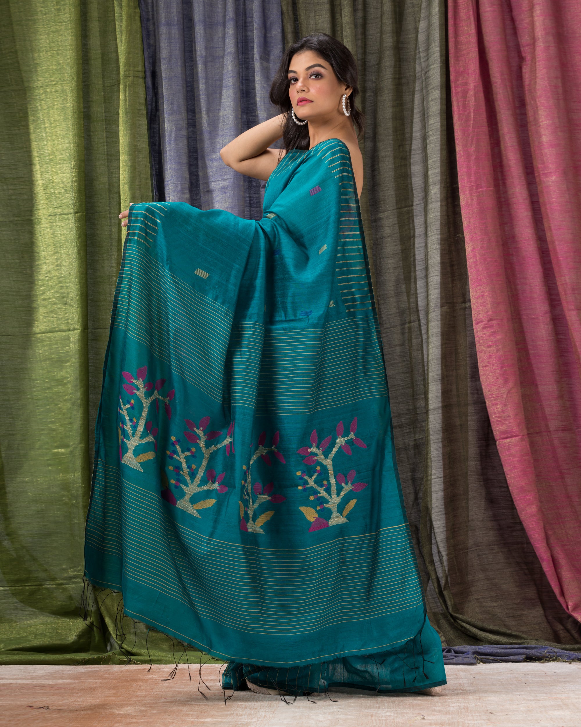 Women's Teal Cotton Blend Handloom Jamdani Saree - Piyari Fashion