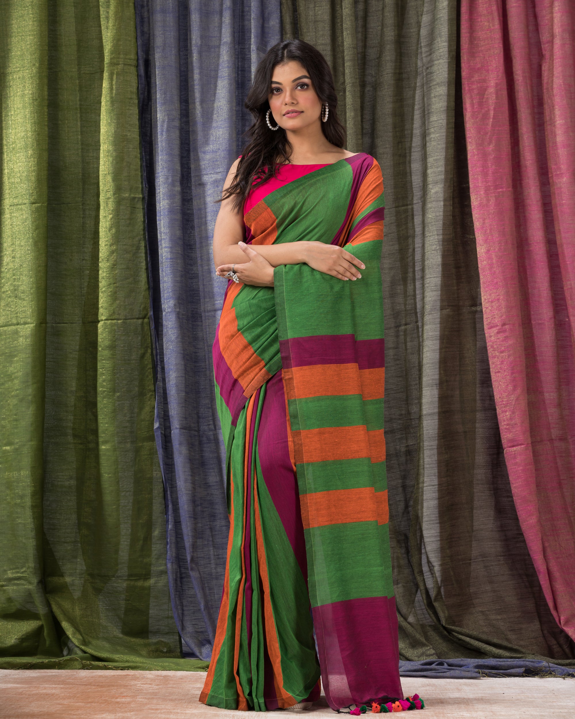 Women's Handspun Cotton Green Handloom Saree - Piyari Fashion