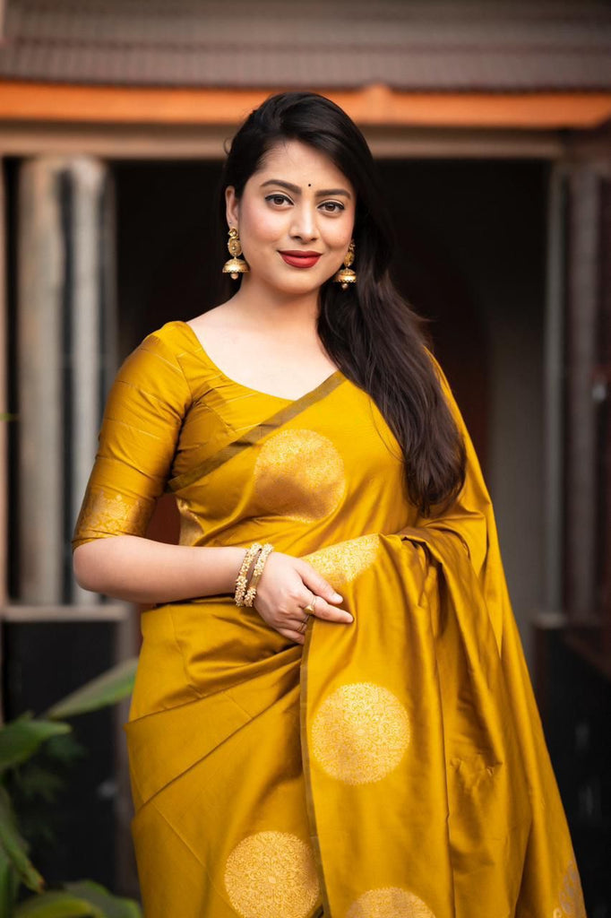 Color_YELLOW