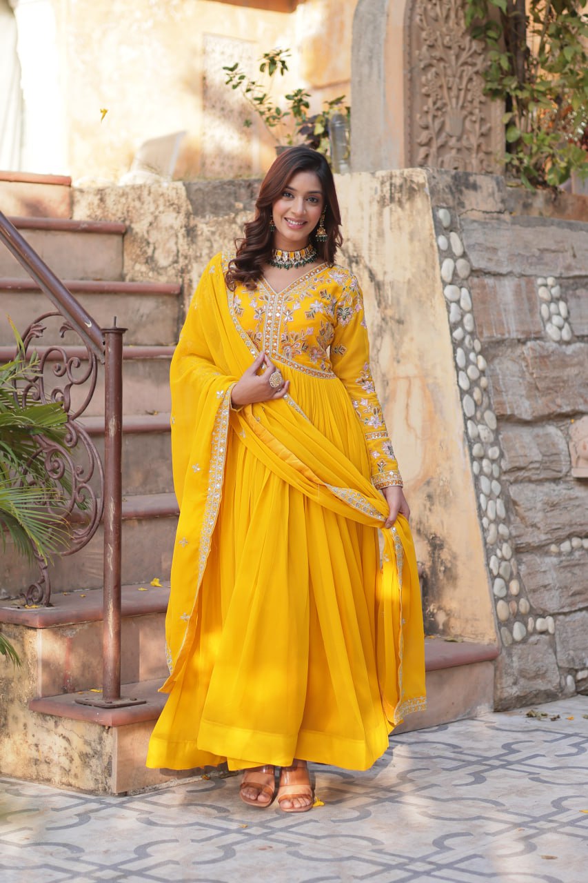 Color_YELLOW