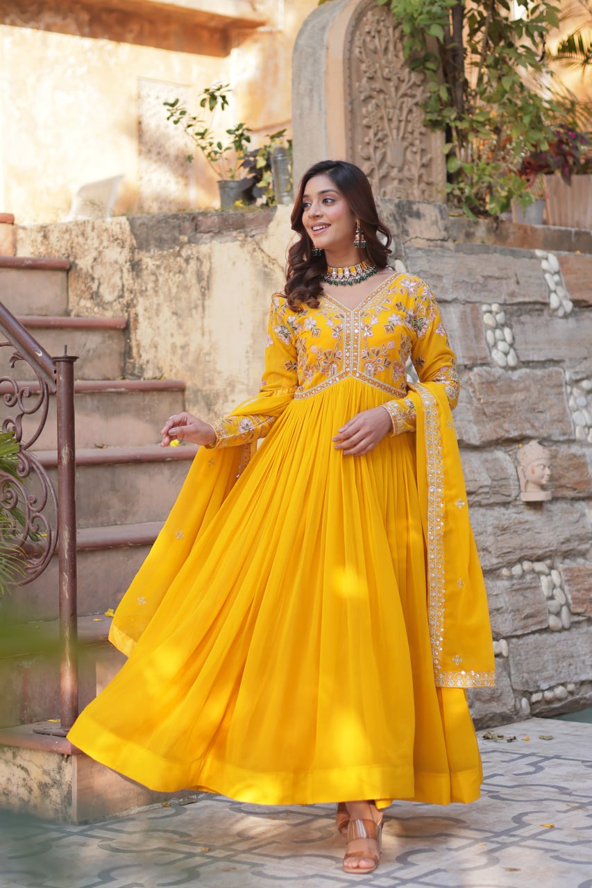 Color_YELLOW