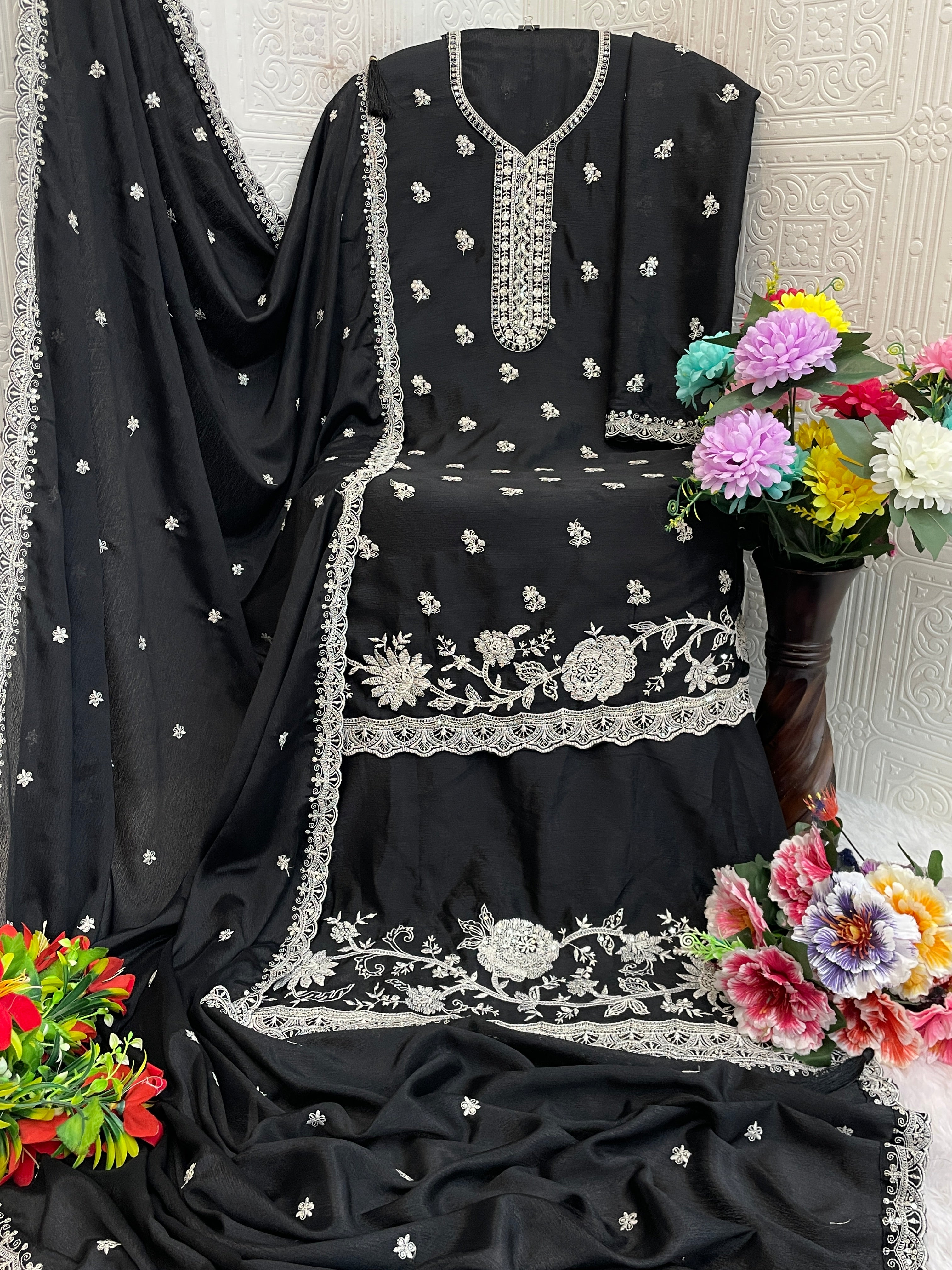 Color_Black