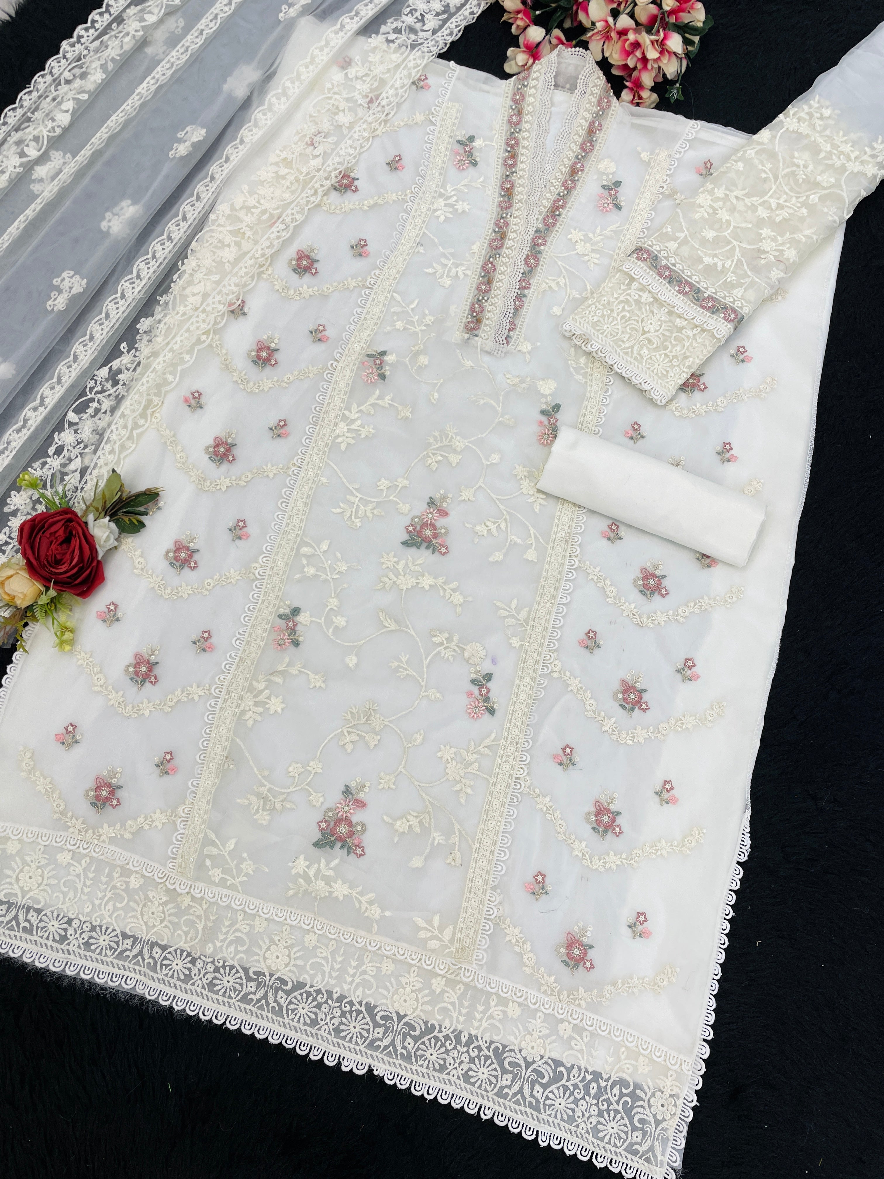 Color_White
