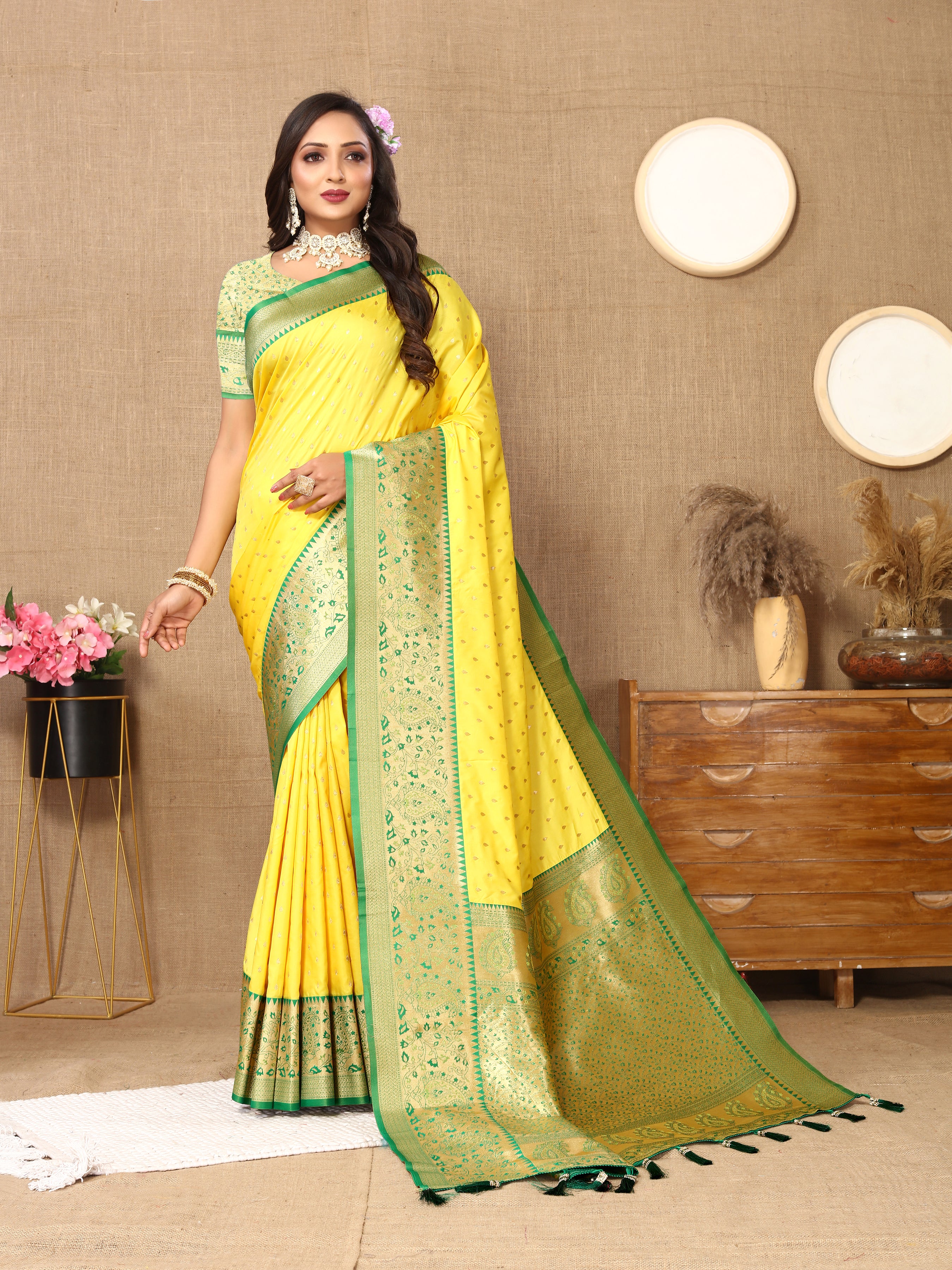 Color_YELLOW