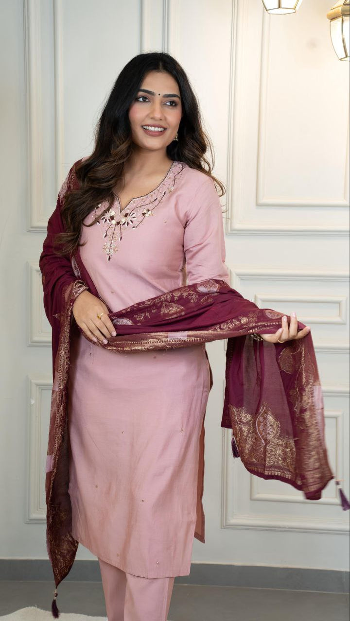 Women's Pink Roman Silk Hand Work Kurta Pant With Dupatta
