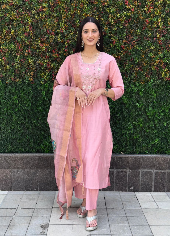 Women's Pink Roman Silk Hand Work Kurta Pant With Dupatta