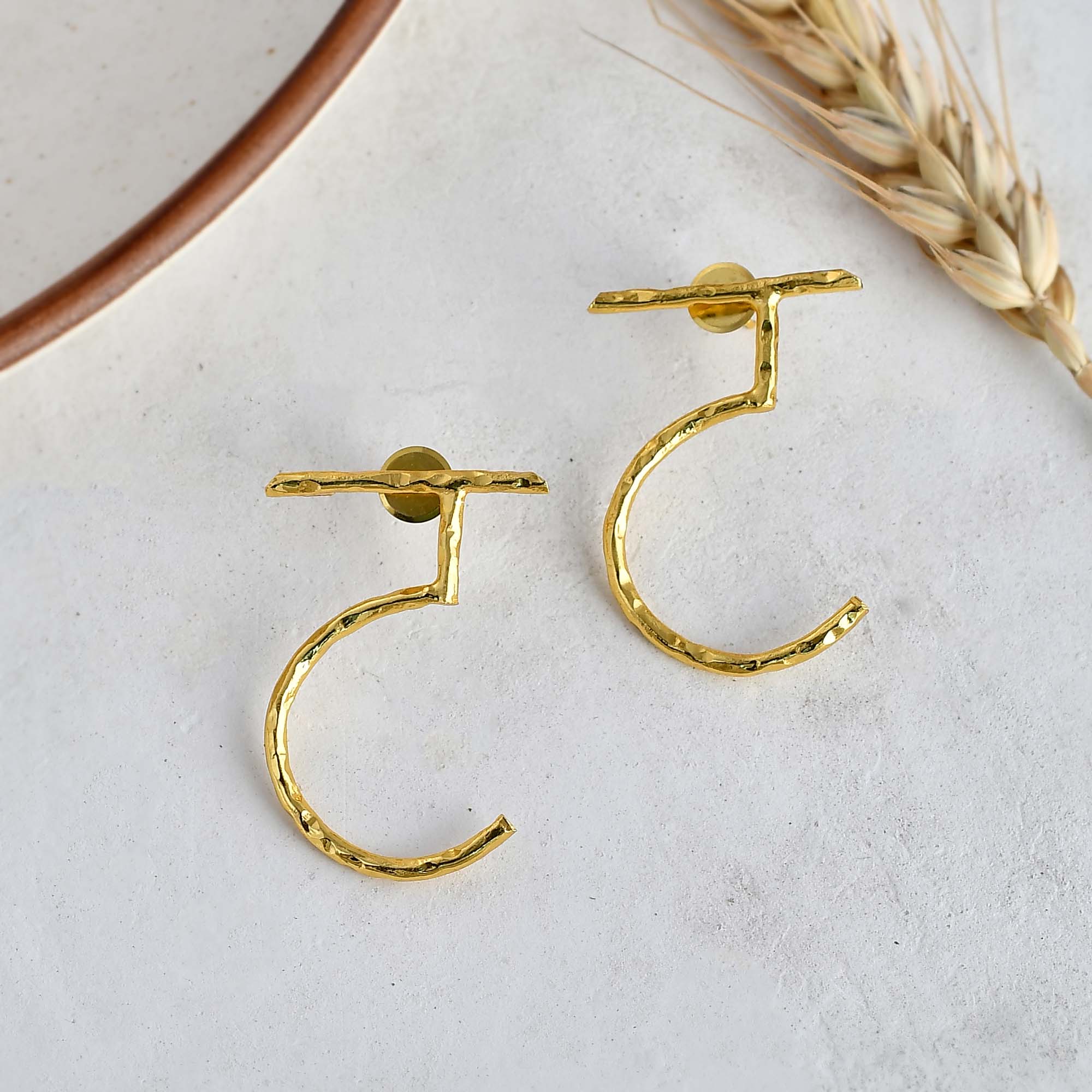 Women's Akshar Earring 108