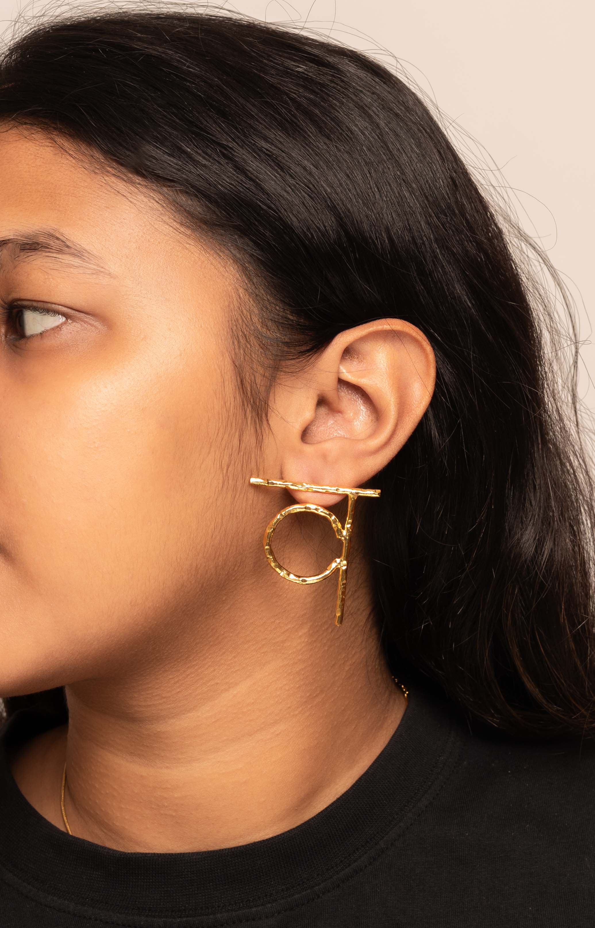 Women's Akshar Earring Vr1