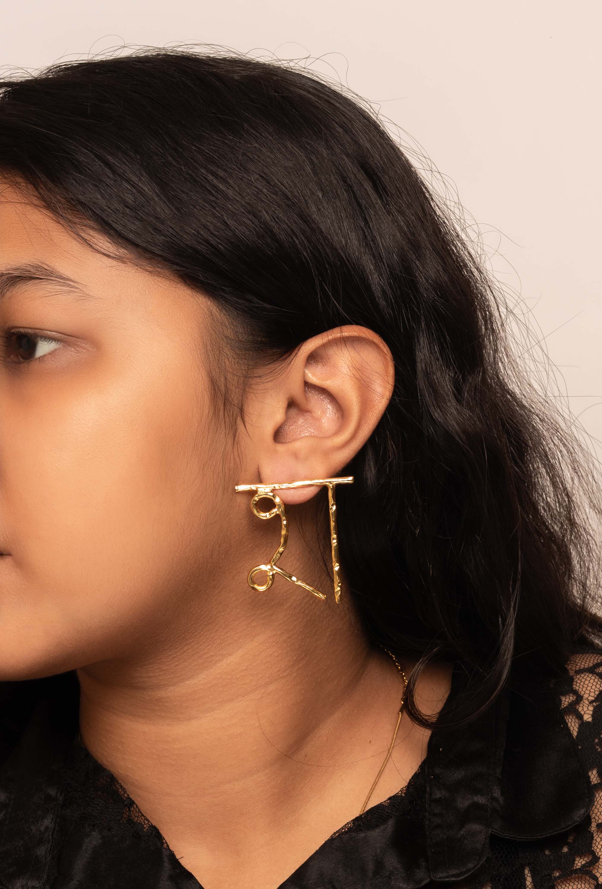 Women's Akshar Earring 155P