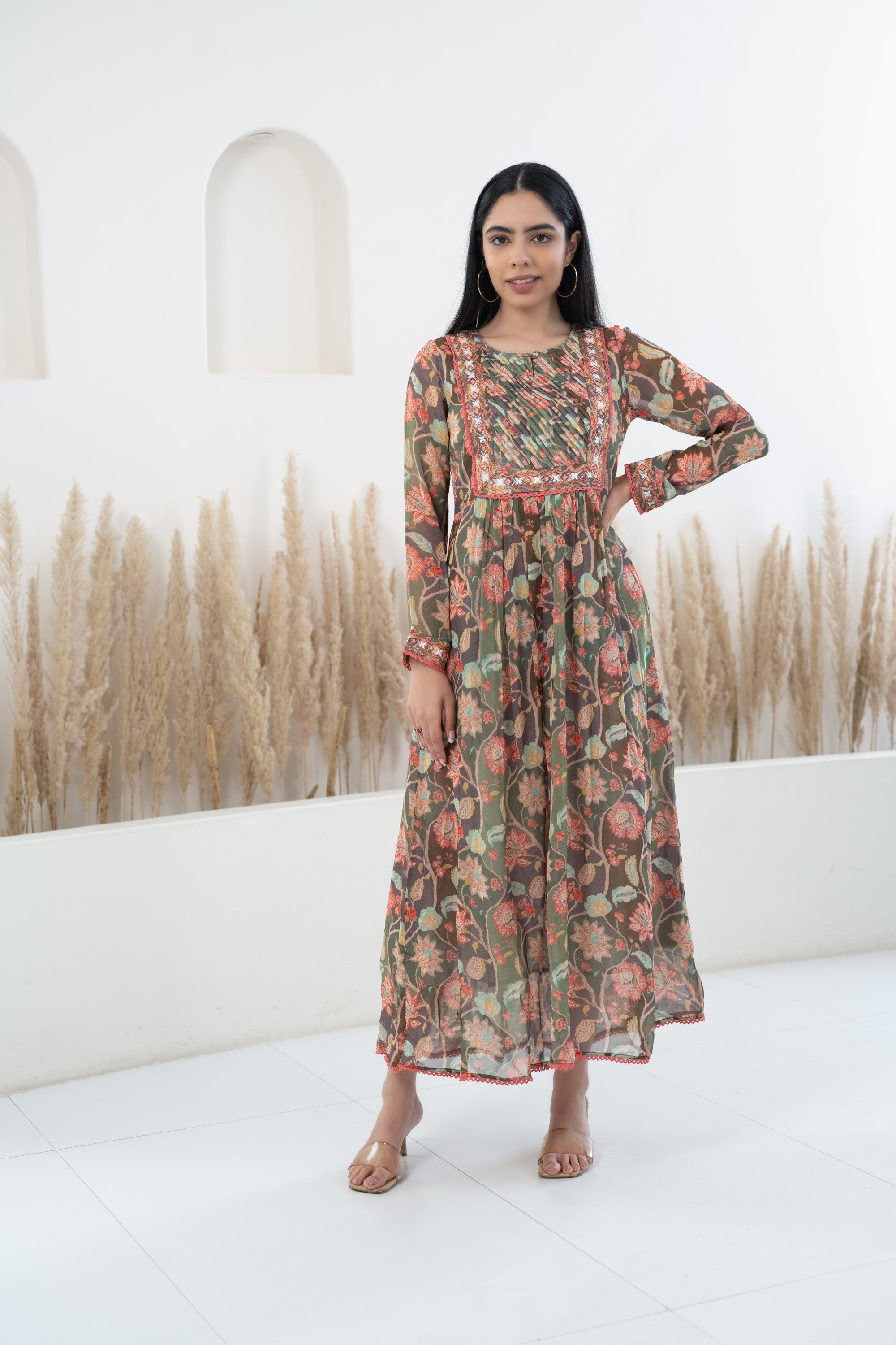 Women’s Floral Printed Traditional Dress by Myshka- 1 pc set