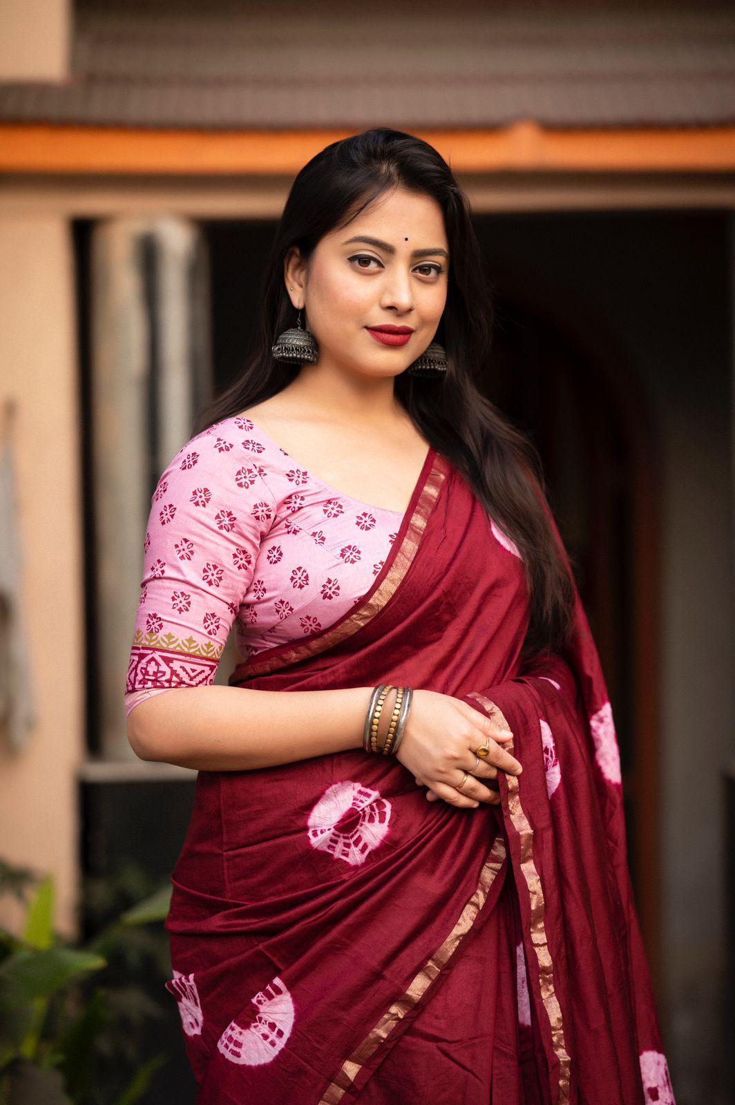 Women's Maroon Pure Cotton Hand Printed Saree With Blouse - A2M