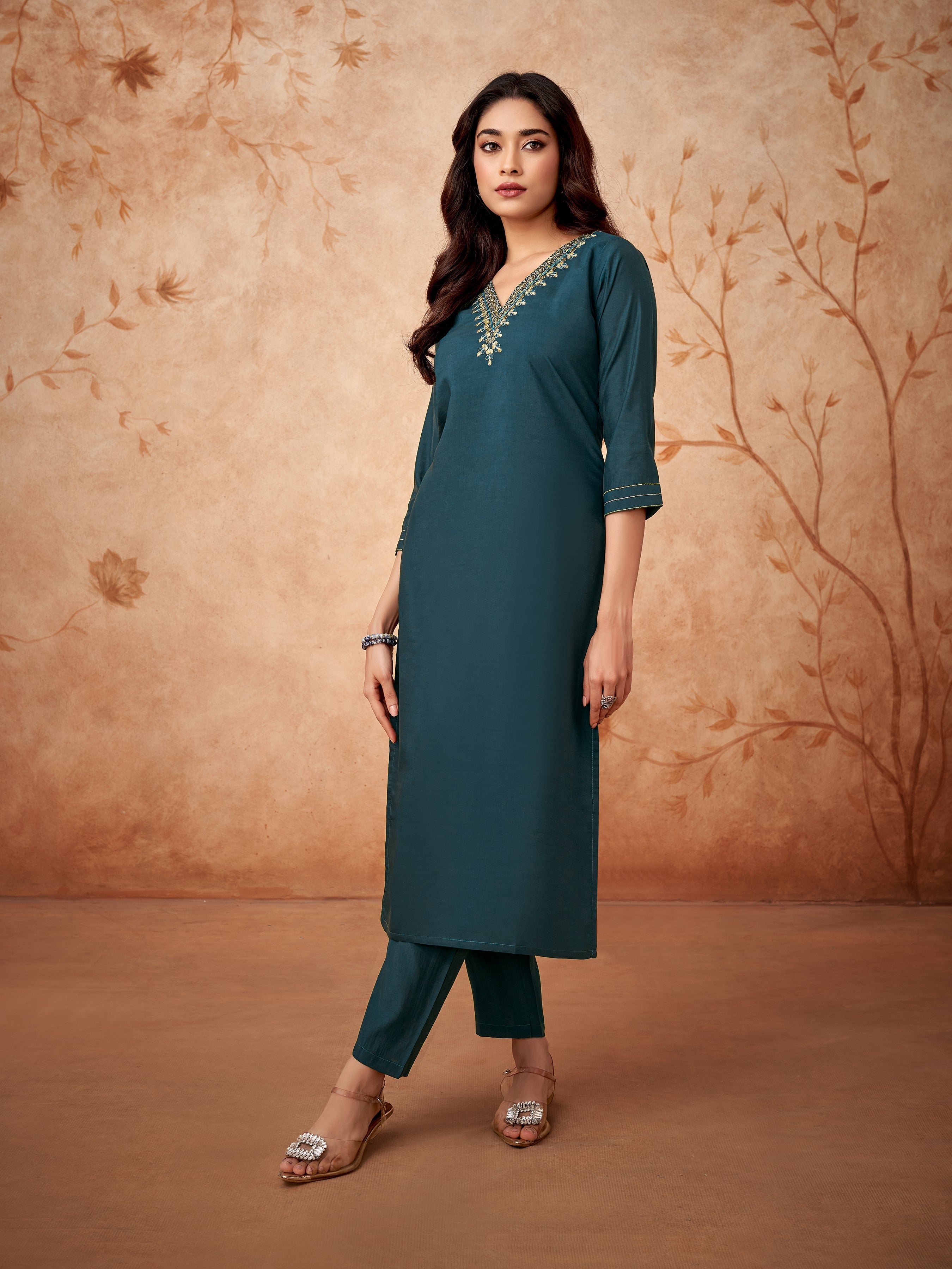 Women's V Neck Embroidered Work Cotton Silk Fabric Kurta & Pant With Dupatta Set - Taantav