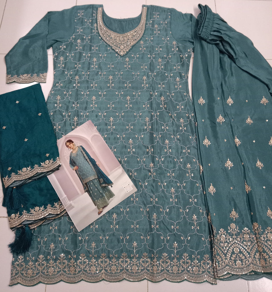 Women's Blue Silk Embroidered Kurta Se