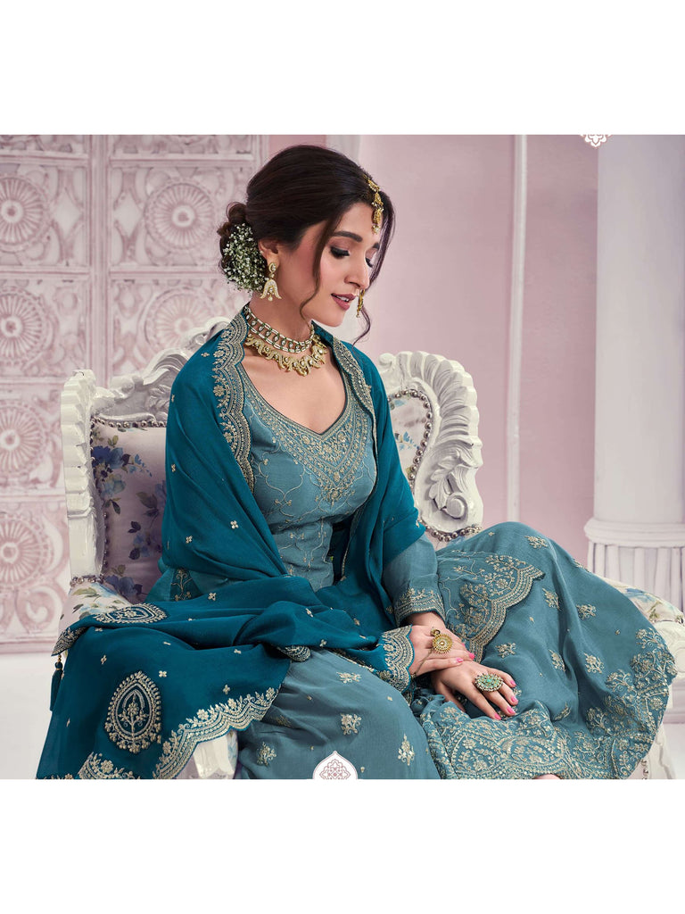 Women's Blue Silk Embroidered Kurta Se