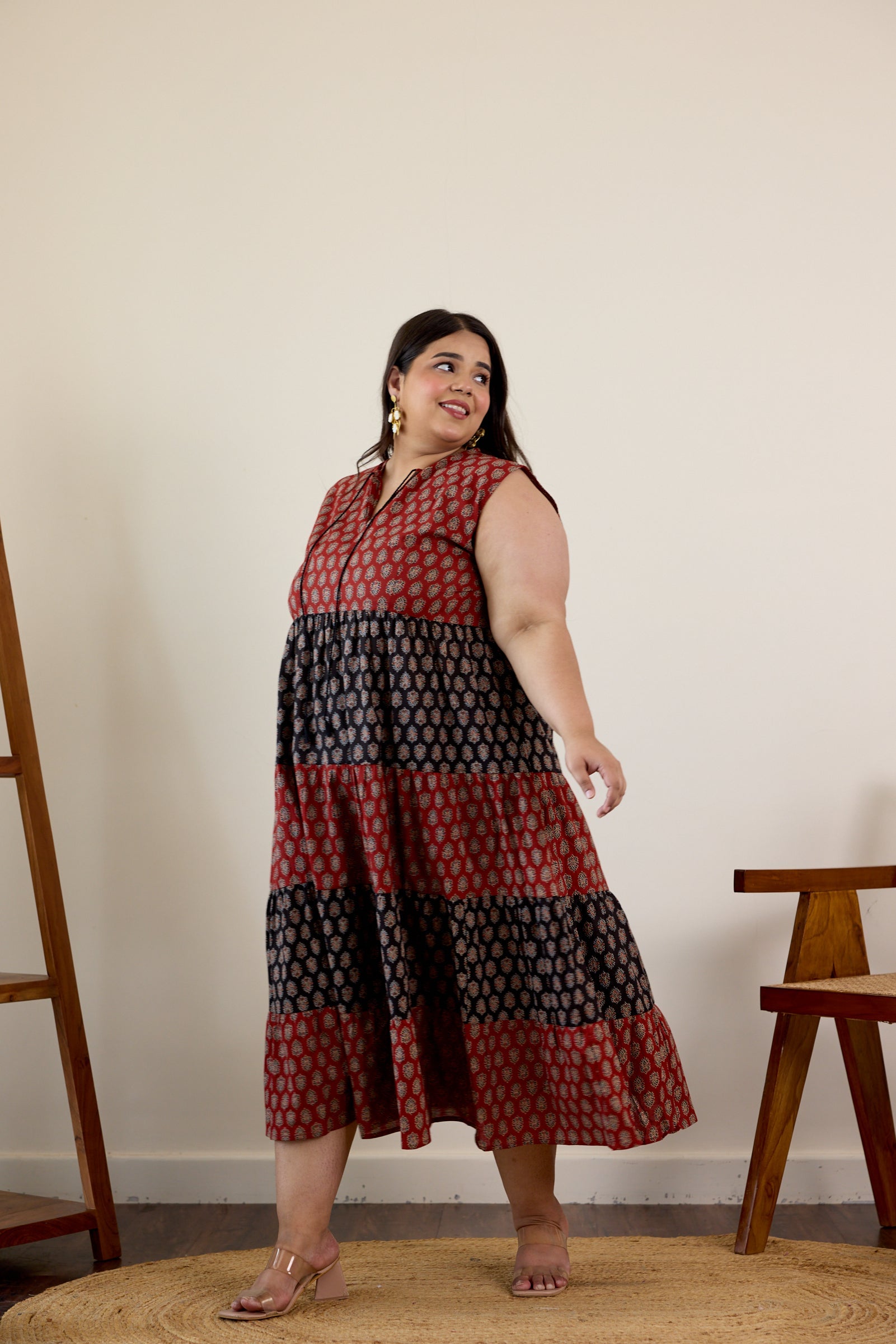 Women's Maroon And Black Bagru Print Tiered Dress - Nangalia Ruchira