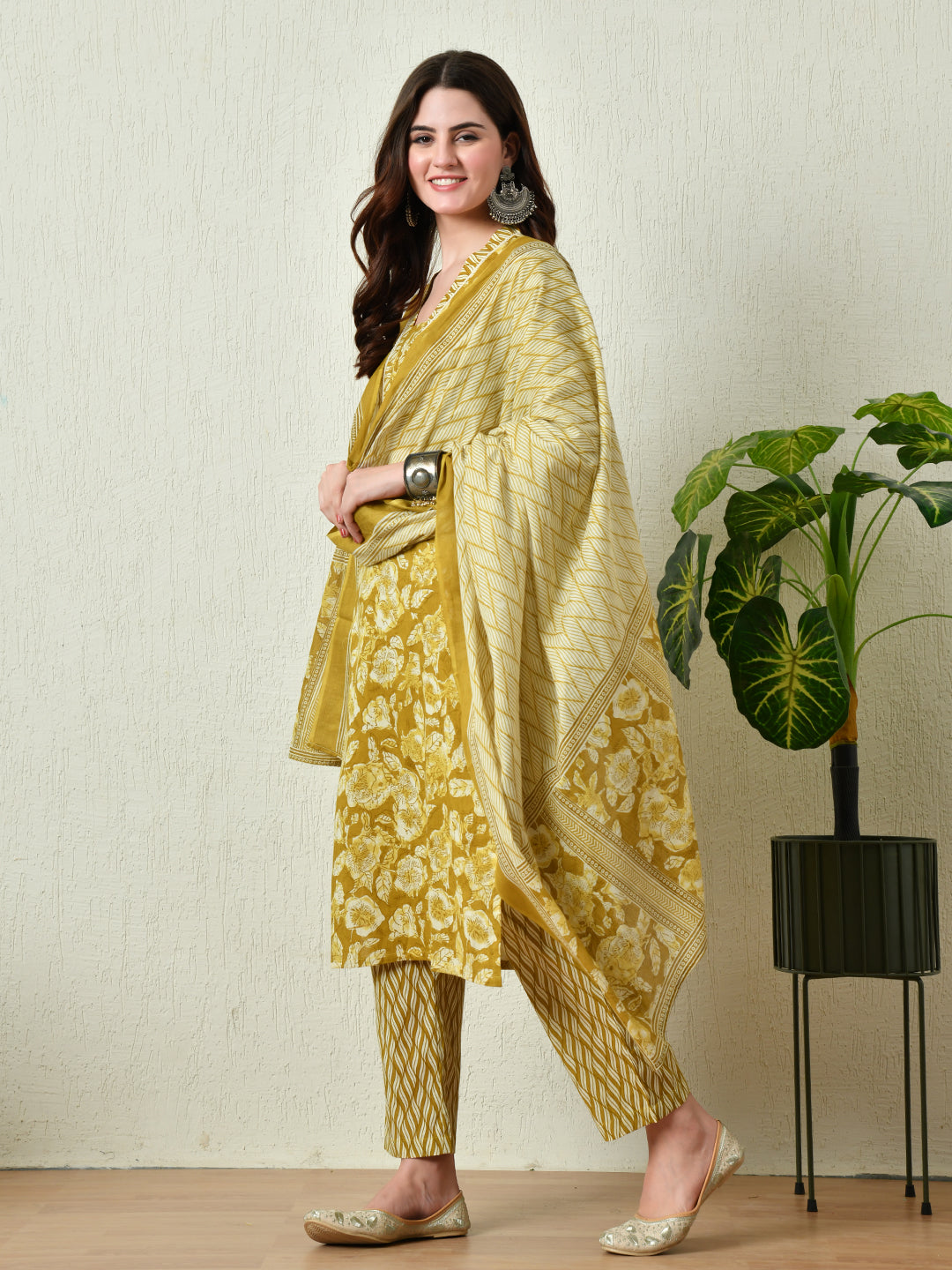 Women's Mustard Cotton Printed Kurta Pant With Dupatta Set - Taantav