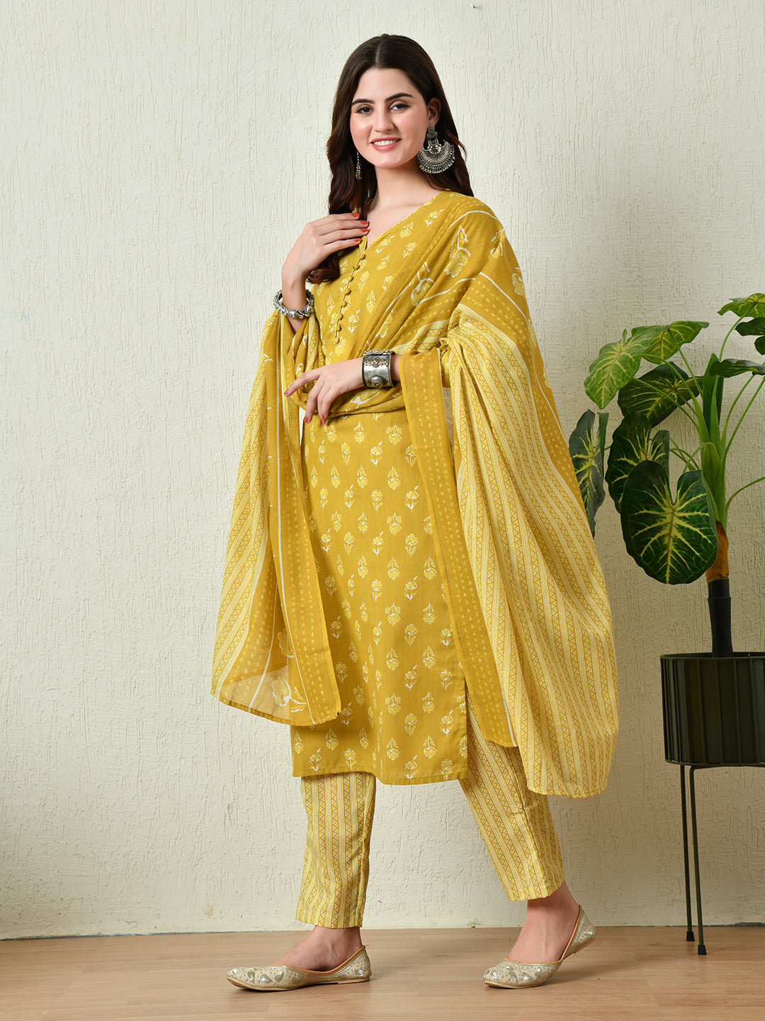 Women's Mustard Kurta Pant With Dupatta Set - Taantav