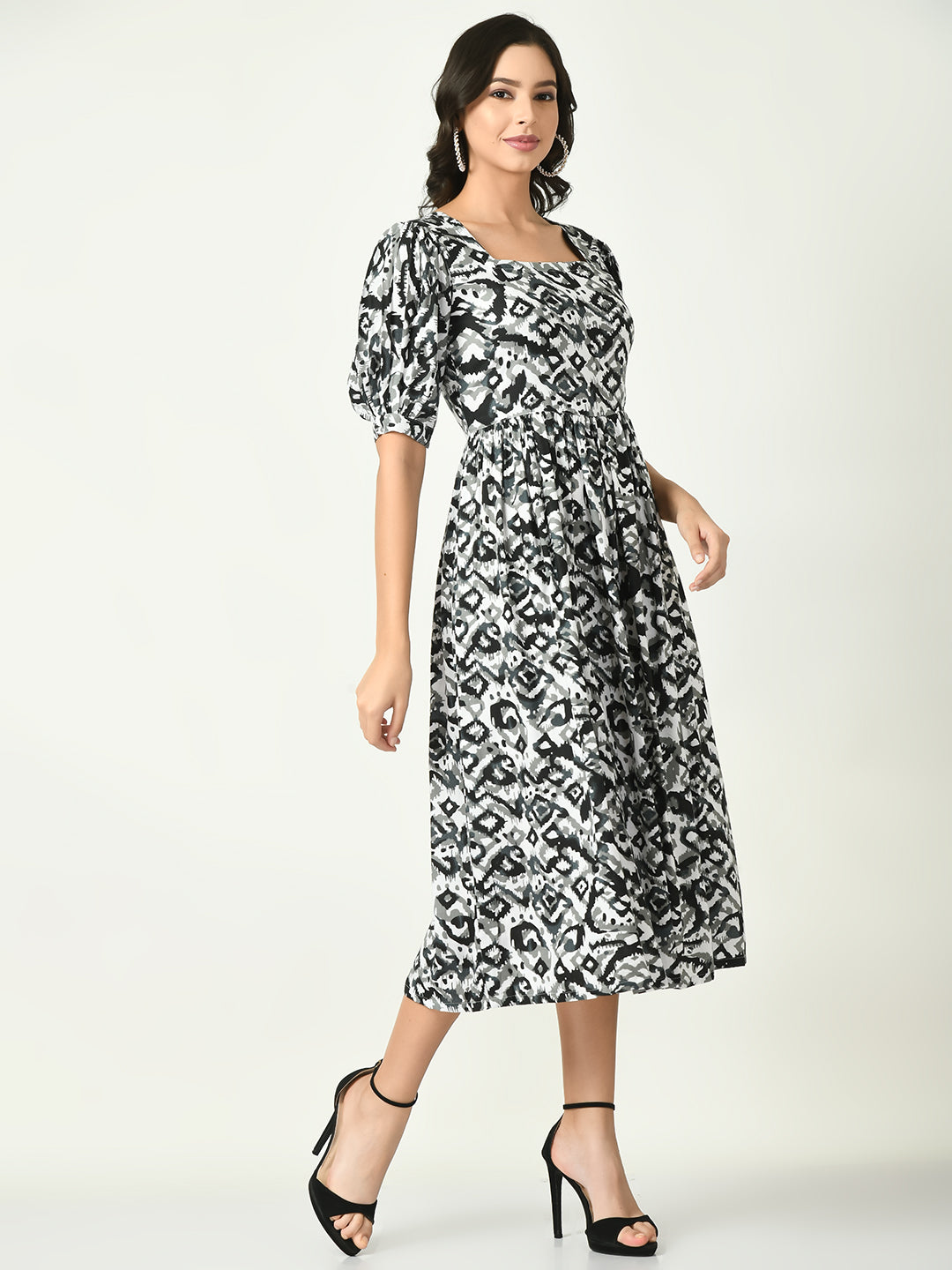 Women's Black Printed Midi Dress