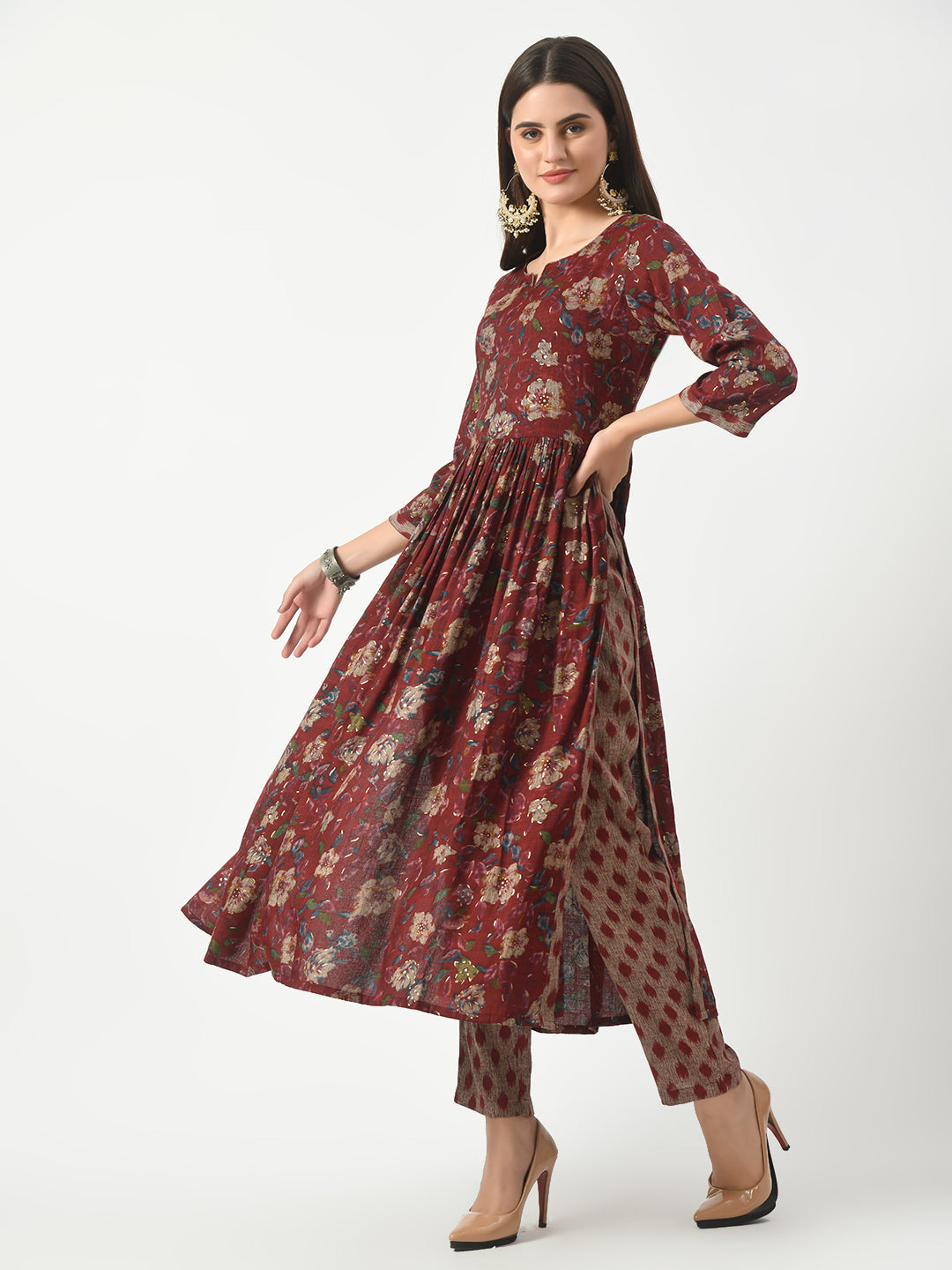 Women's Maroon Foil Printed Nyracut Kurta With Pant Set - Taantav