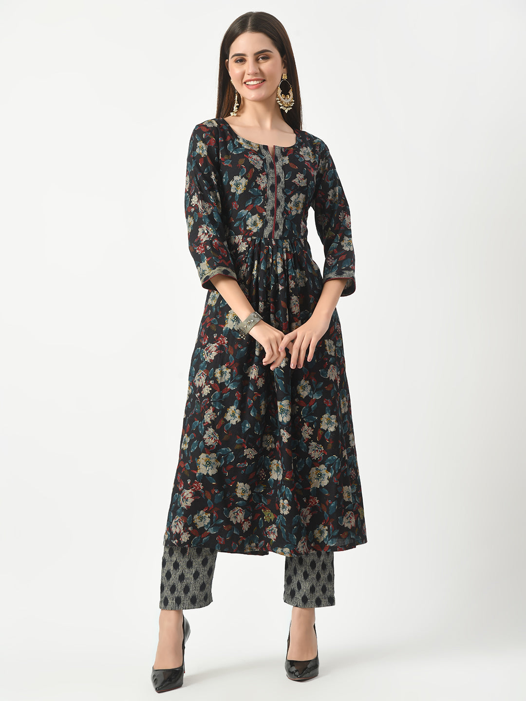 Women's Blue Foil Printed Flared Kurta With Pant Set - Taantav