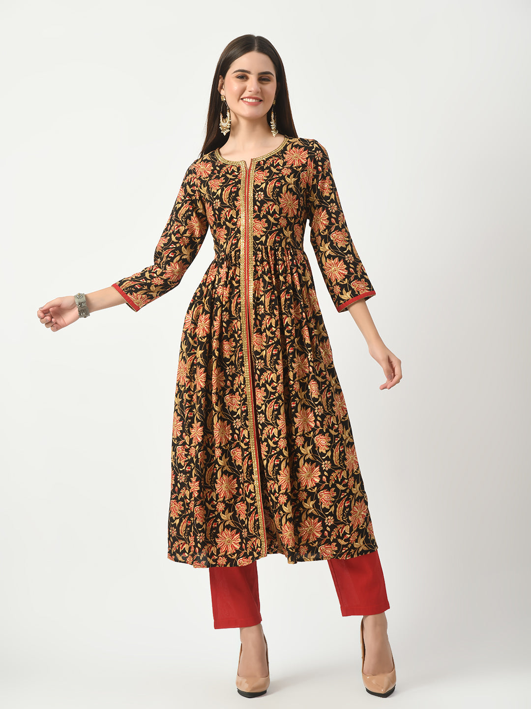 Women's Black Floral Printed Flared Kurta With Pant - Taantav