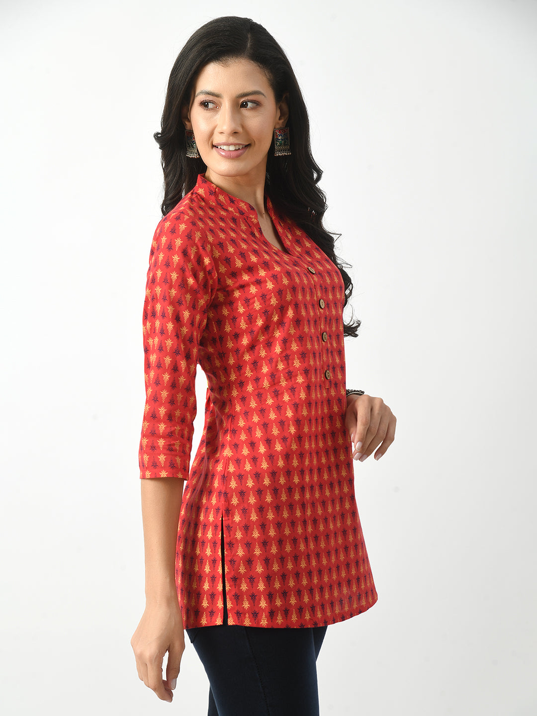 Women's Black Printed Straight Short Kurti - Taantav