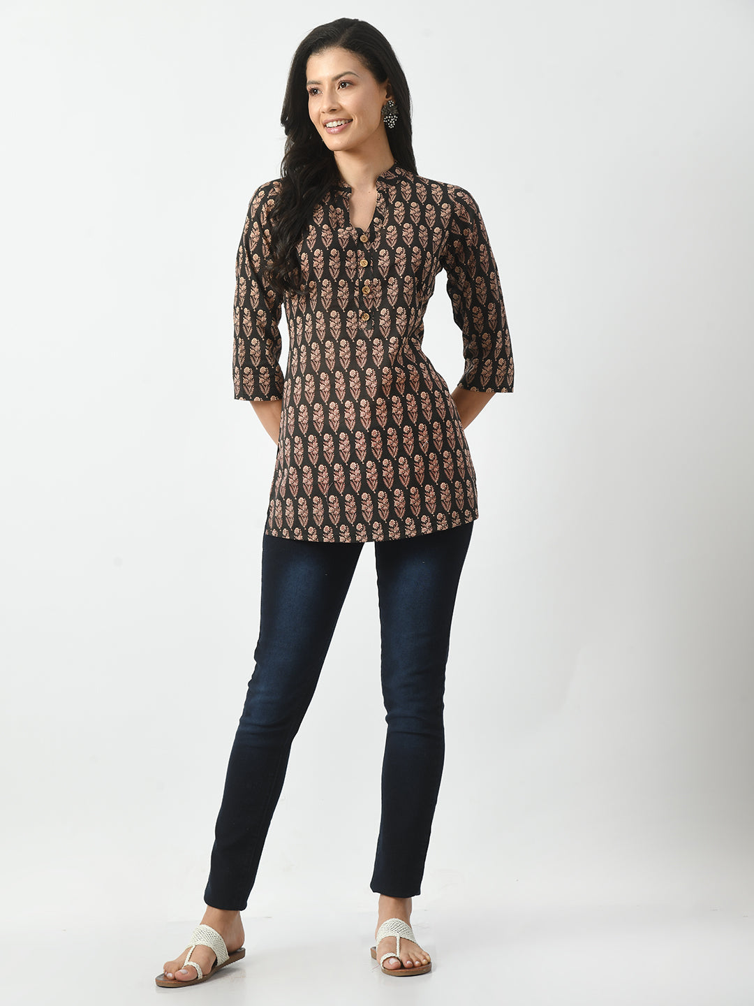 Women's Black Printed Straight Short Kurti - Taantav