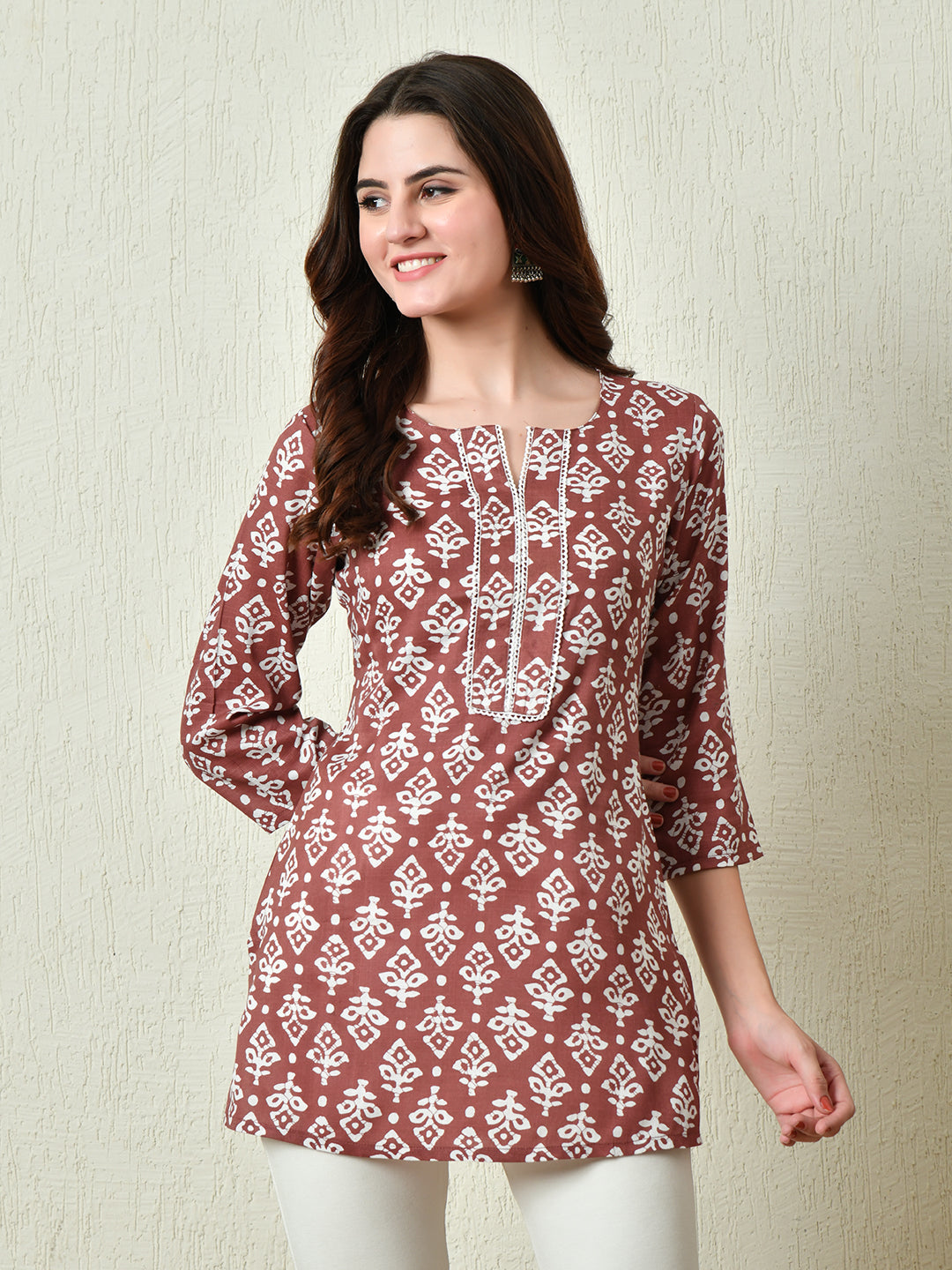 Women's Stylish Maroon Cotton Short Kurti with Elegant Print - Taantav