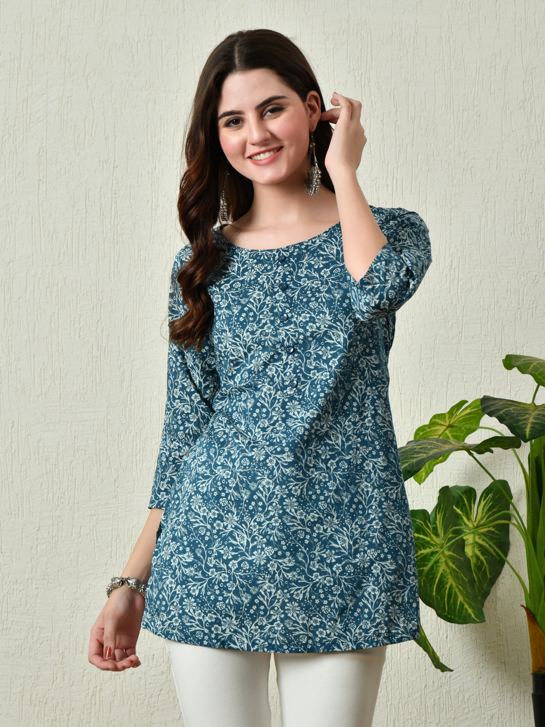 Women's Stylish blue Cotton Short Kurti with Elegant Print - Taantav