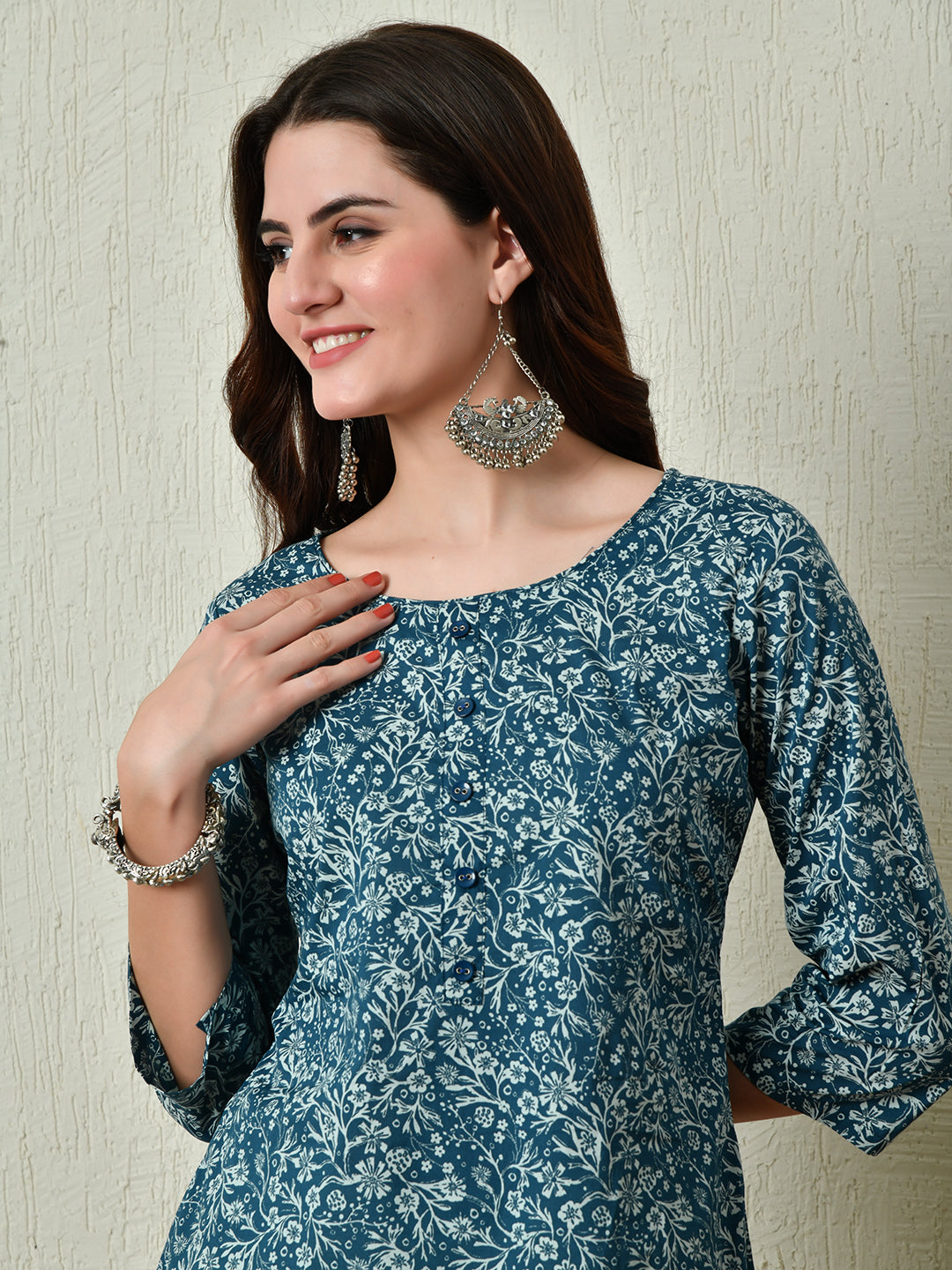 Women's Stylish blue Cotton Short Kurti with Elegant Print - Taantav