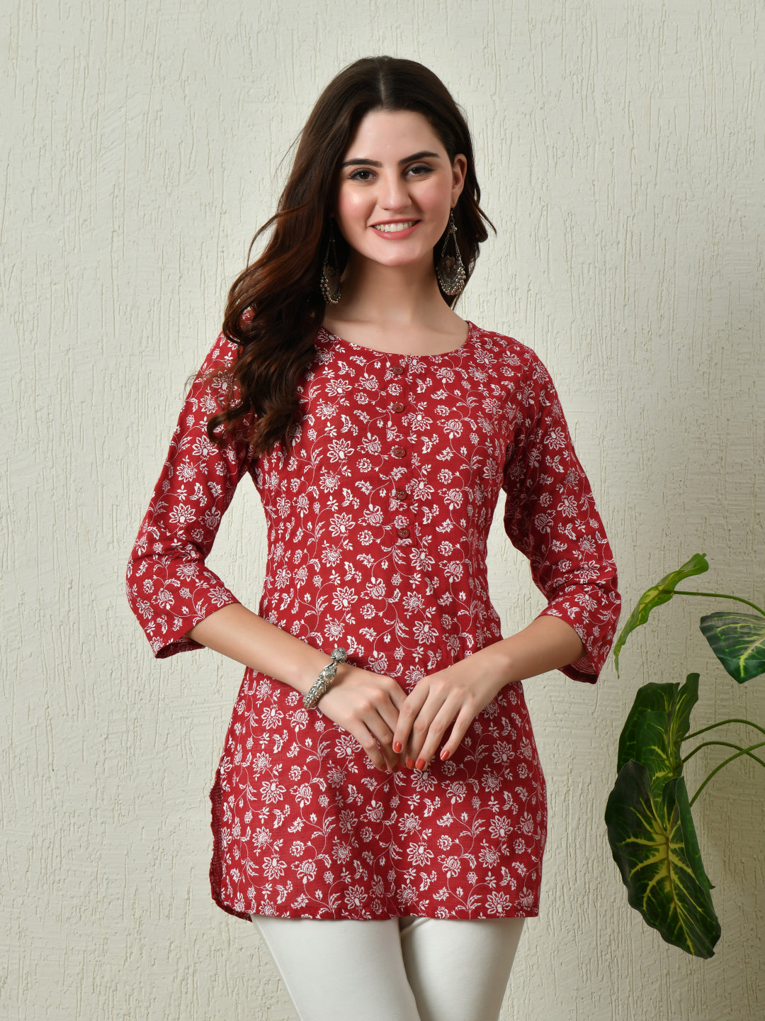 Women's Stylish red Cotton Short Kurti with Elegant Print - Taantav