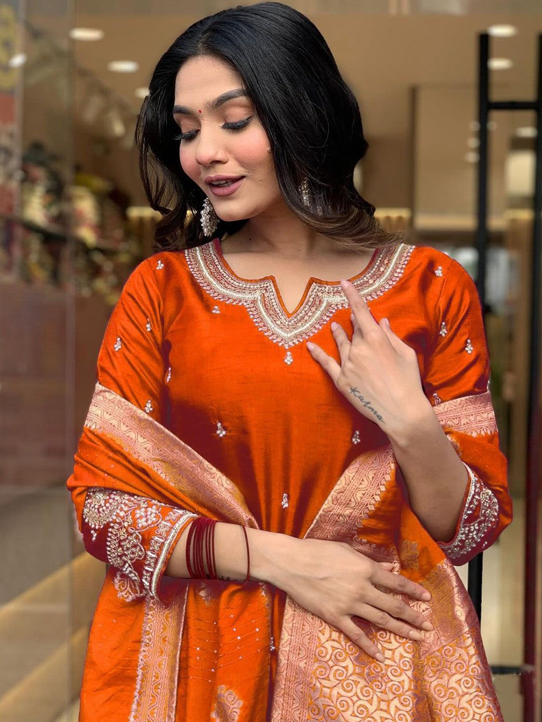 Color_Orange