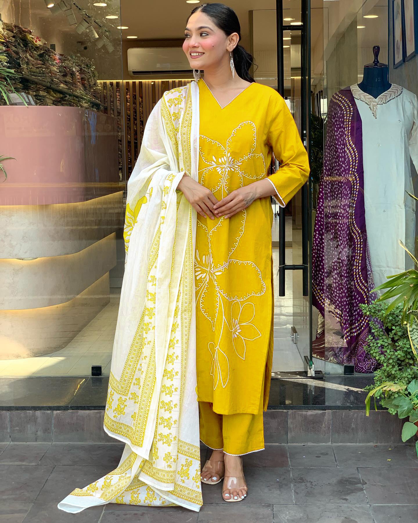 Color_Yellow