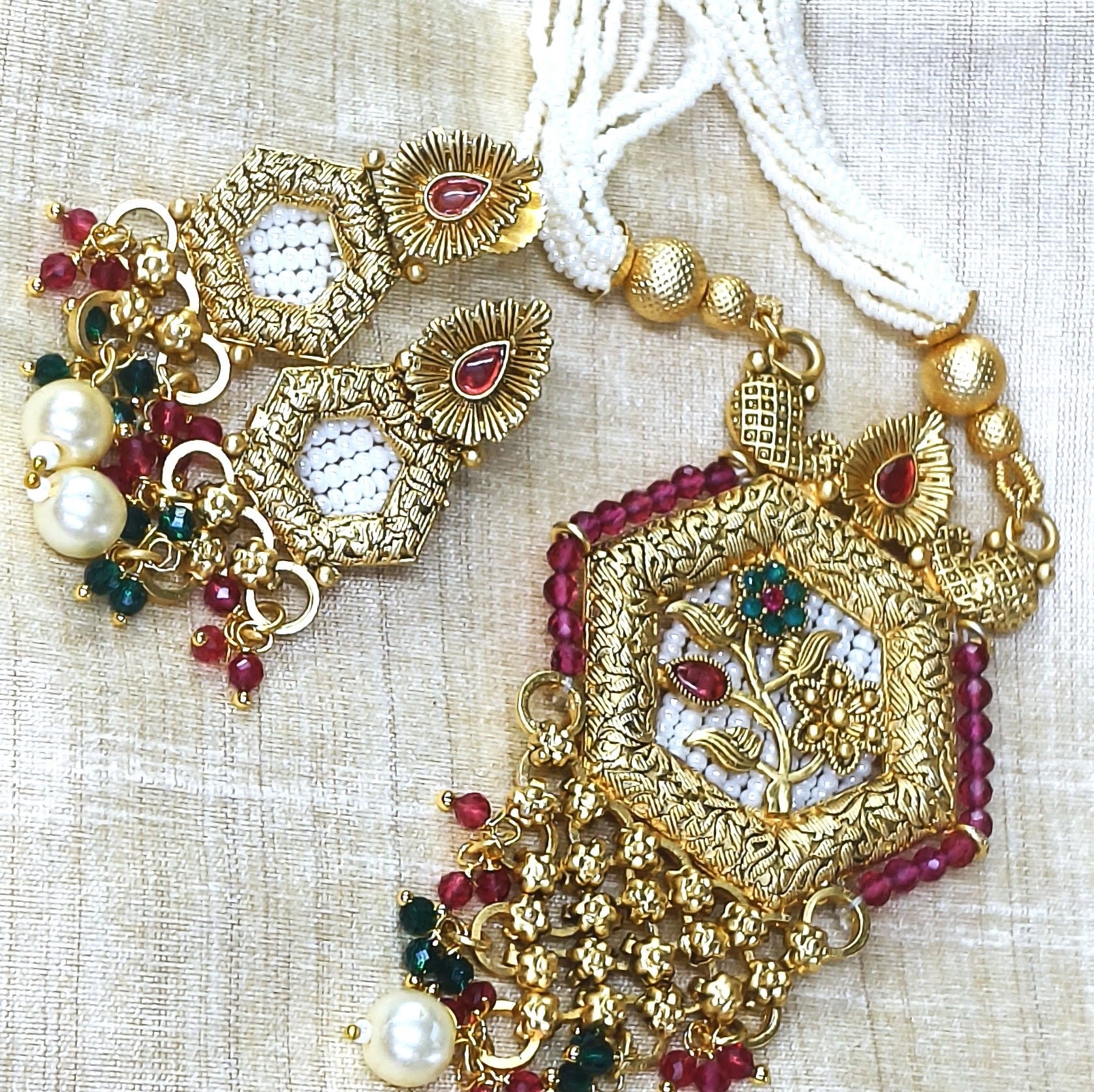Color_Maroon